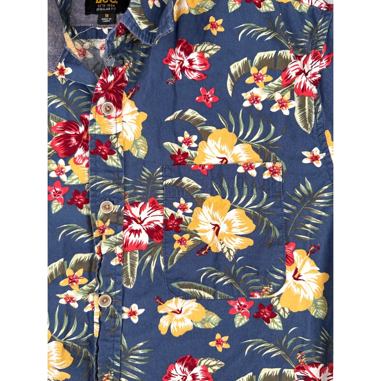 Lee Lee Shirt Men M Blue Floral Hibiscus Button-Up 100% Cotton Hawaiian Aloha Beach Vacation Resort Mens Size US M / EU 48-50 / 2 - 6 Thumbnail