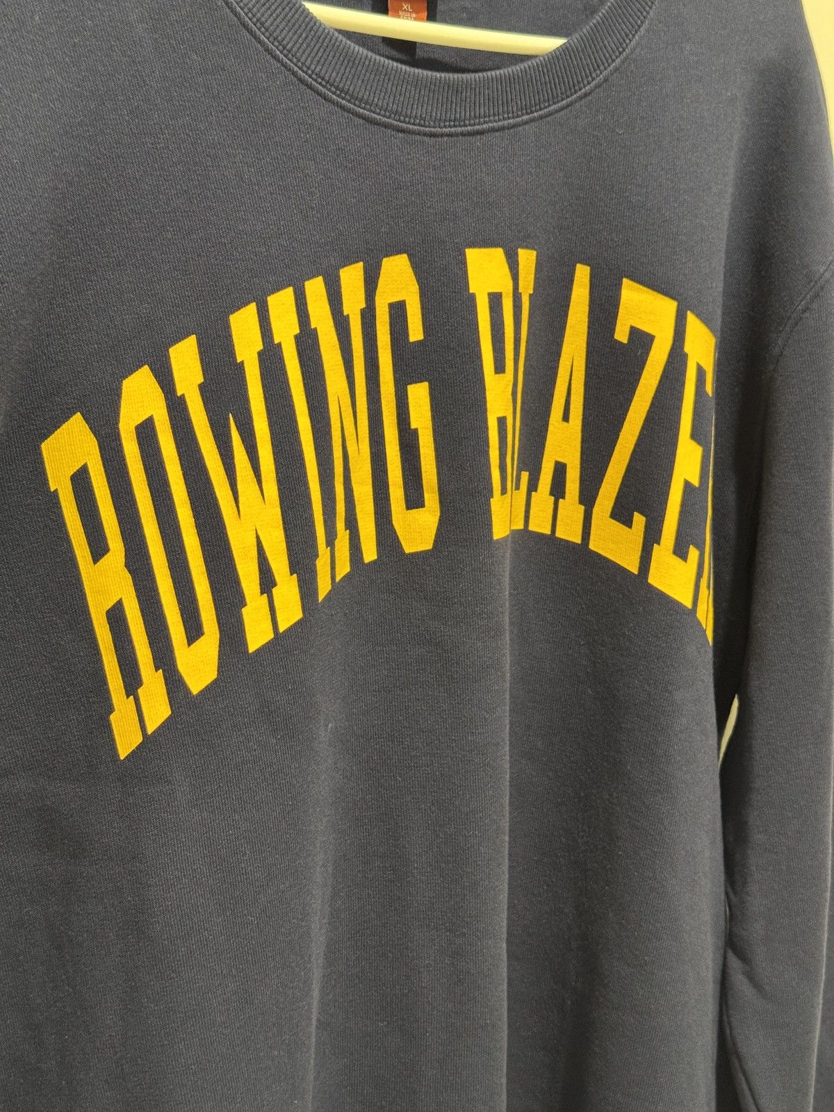 Rowing Blazers Rowing Blazers x Target Logo Navy Crewneck Sweater Size XL Size US XL / EU 56 / 4 - 4 Thumbnail