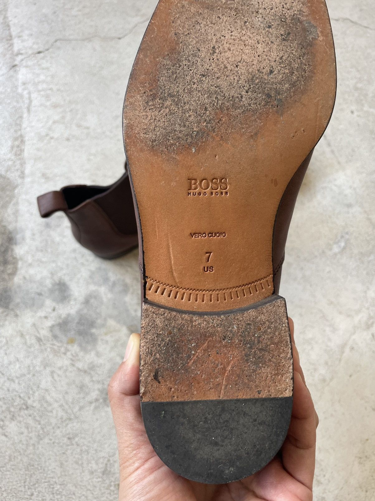 Hugo Boss Hugo Boas Chelsea boots with leather soles Size US 7 / EU 40 - 5 Thumbnail