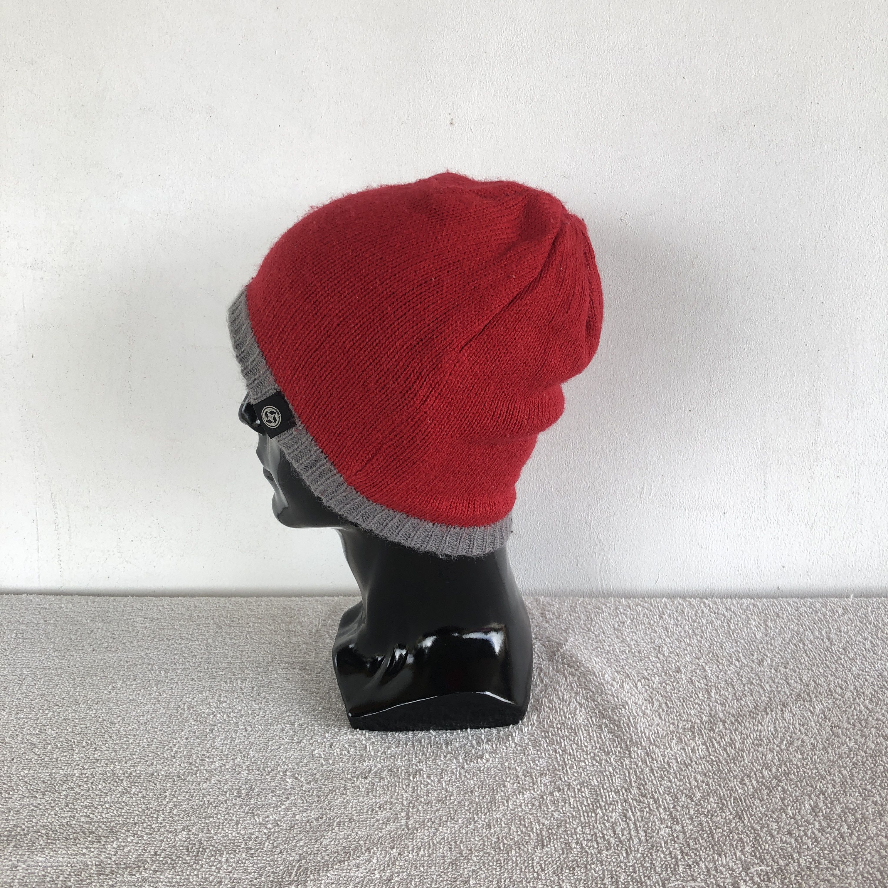 Japanese Brand Vintage Y2K Unknown Beanie Streetwear Snow Caps Hats Size ONE SIZE - 4 Thumbnail