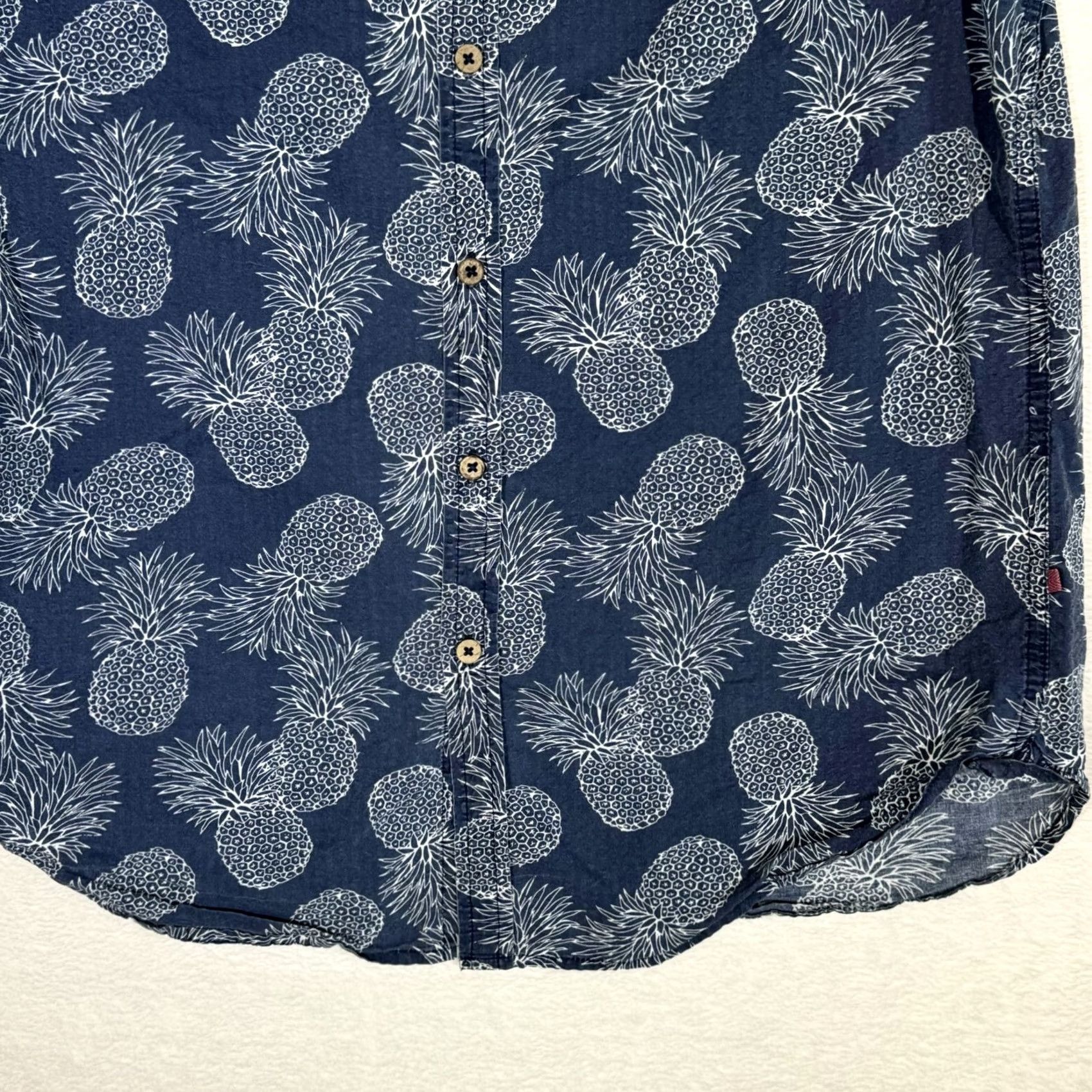 Vintage Cactus Man Shirt Small Navy Pineapple Print Slim Cotton Button-Up M570 Mens Slim Shirt Size US S / EU 44-46 / 1 - 3 Thumbnail
