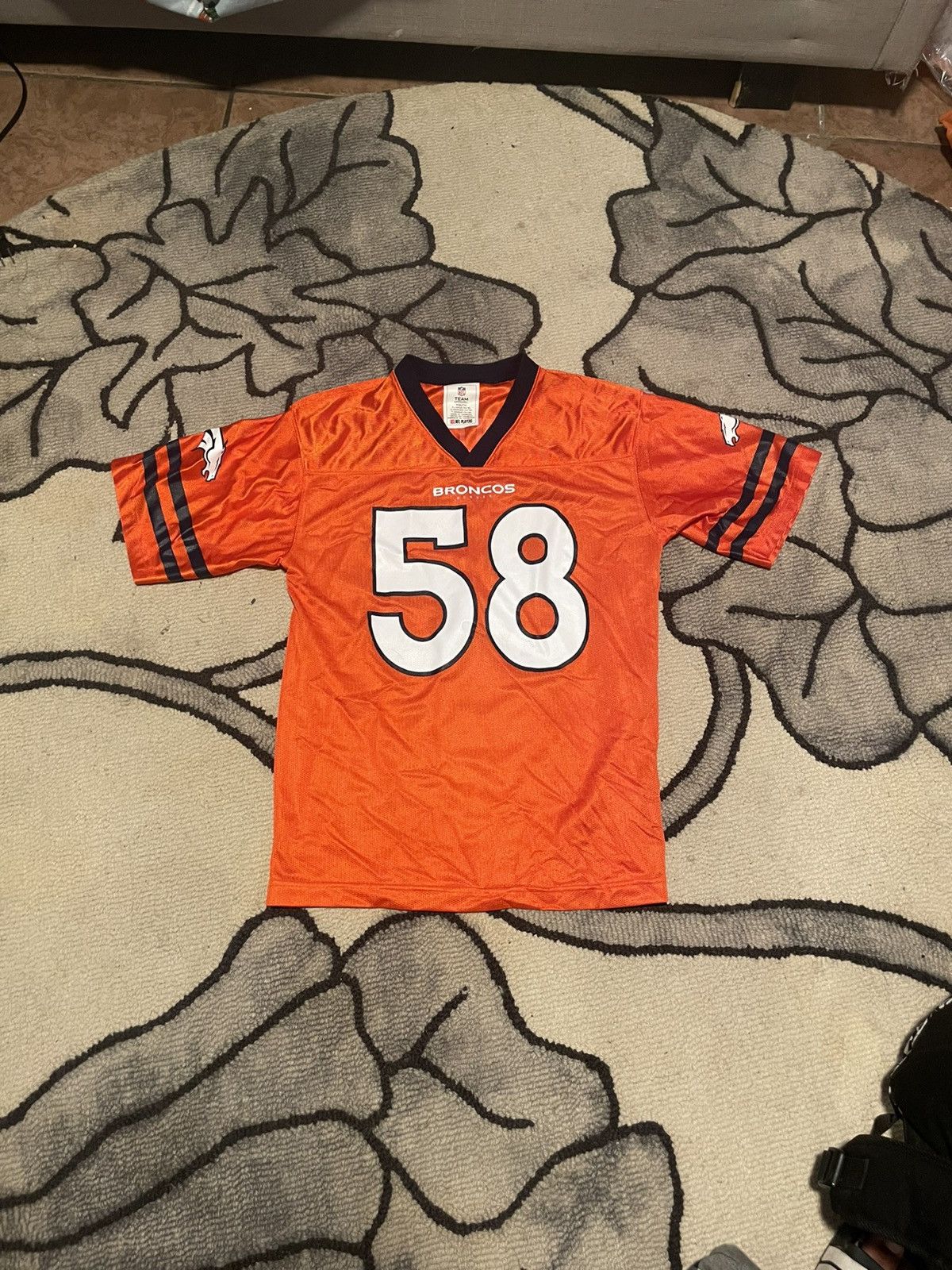 NFL × Vintage Denver Broncos Miller 58 jersey Size US S / EU 44-46 / 1 - 1 Thumbnail