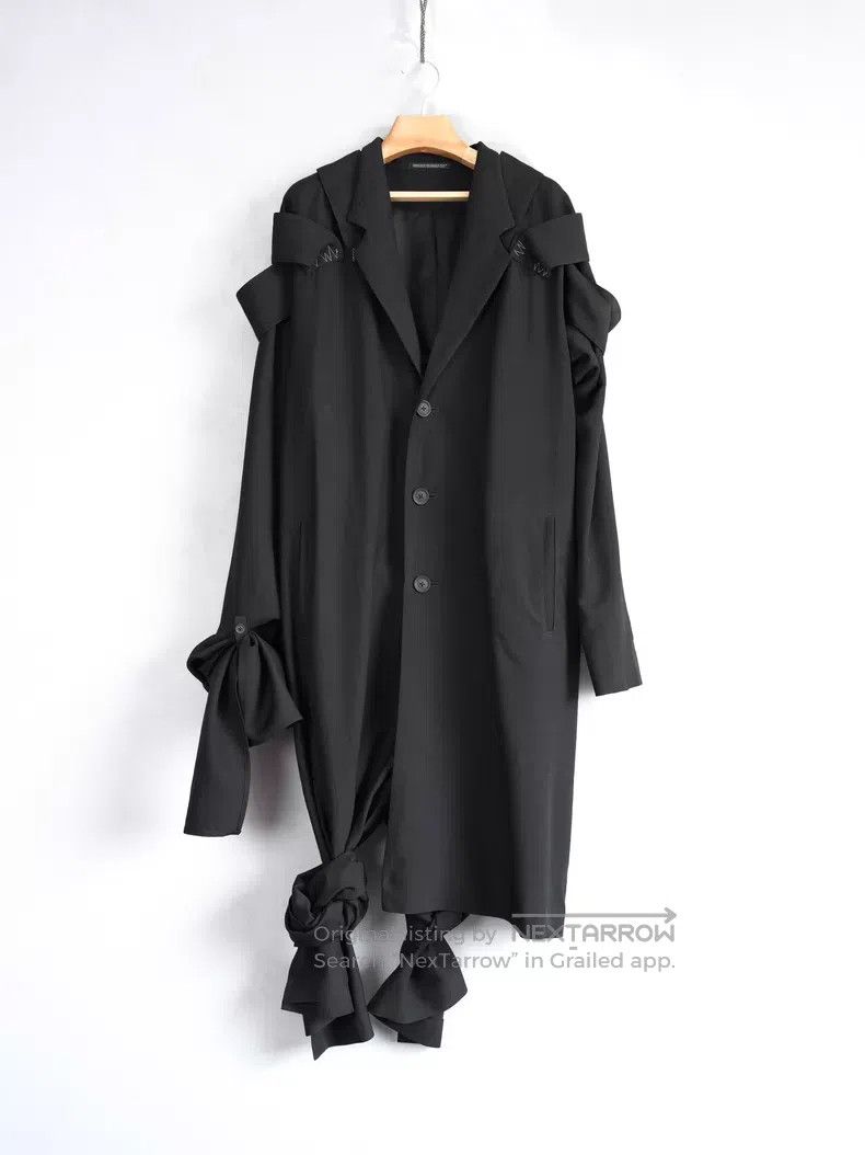 Yohji Yamamoto Yohji Yamamoto 24SS asymmetrical coat with rope knot detai Size US S / EU 44-46 / 1 - 1 Thumbnail
