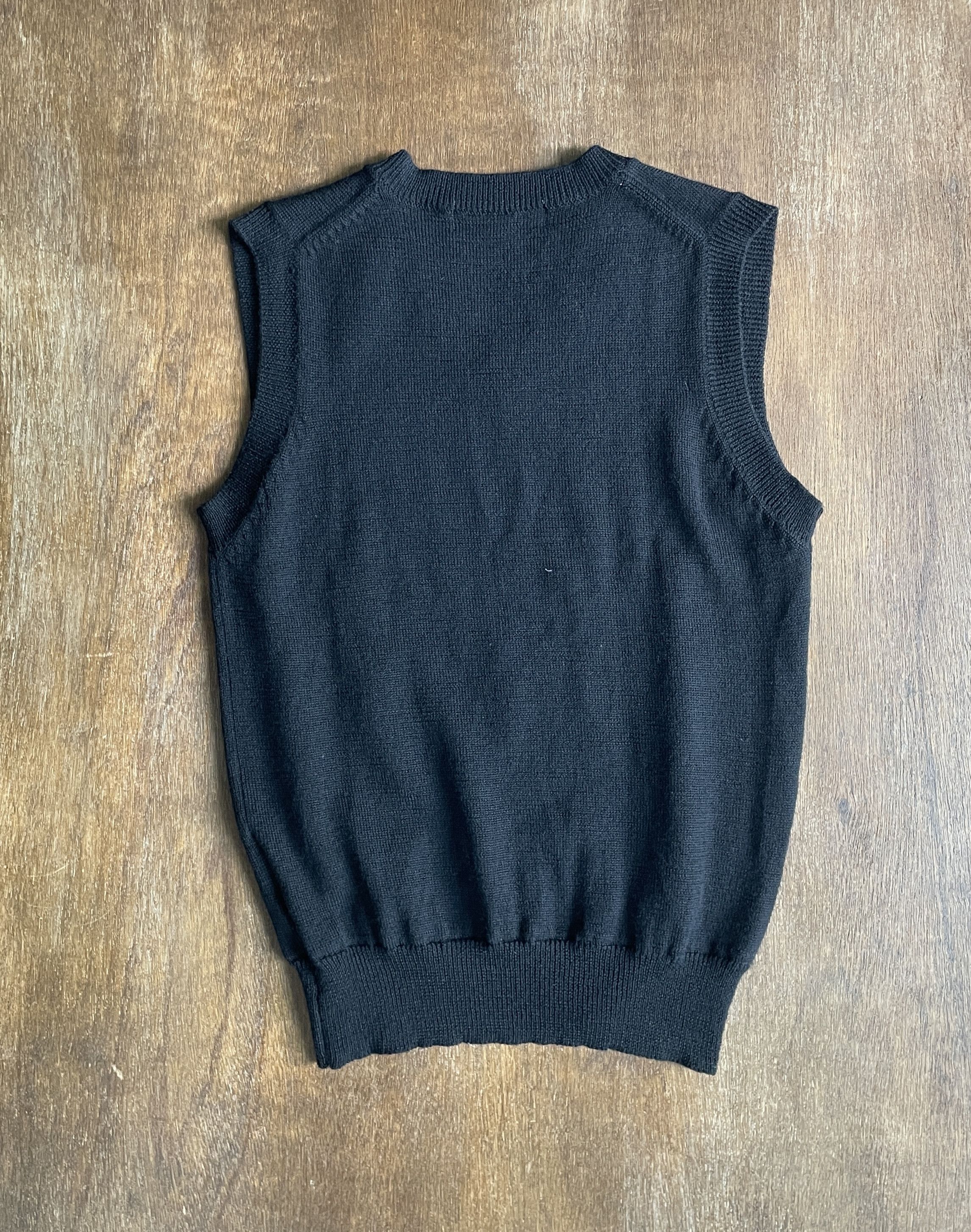 Comme des Garcons COMME des GARCONS 1995 Wool Knit Sweater Vest Size M / US 6-8 / IT 42-44 - 6 Thumbnail