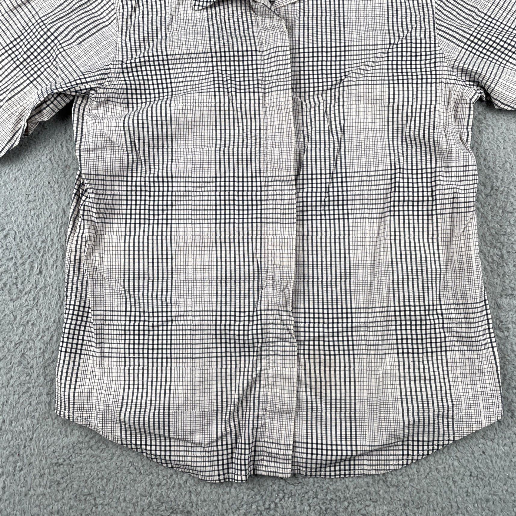 Vintage Woolrich Shirt Womens Button-Up Plaid Ivory M EUC Short Sleeve Collared Pattern: Plaid, Classic Outdoor Mens? Size M / US 6-8 / IT 42-44 - 4 Thumbnail