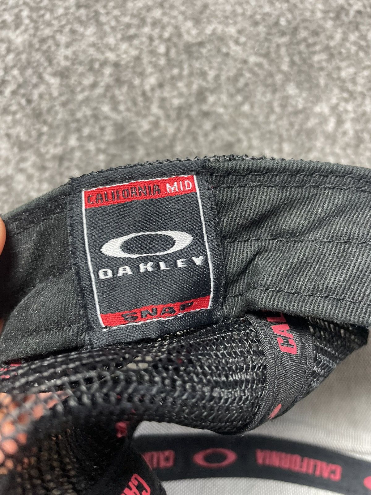 Oakley Rare Oakley Trucker Cap Central logo japanese Size ONE SIZE - 5 Thumbnail