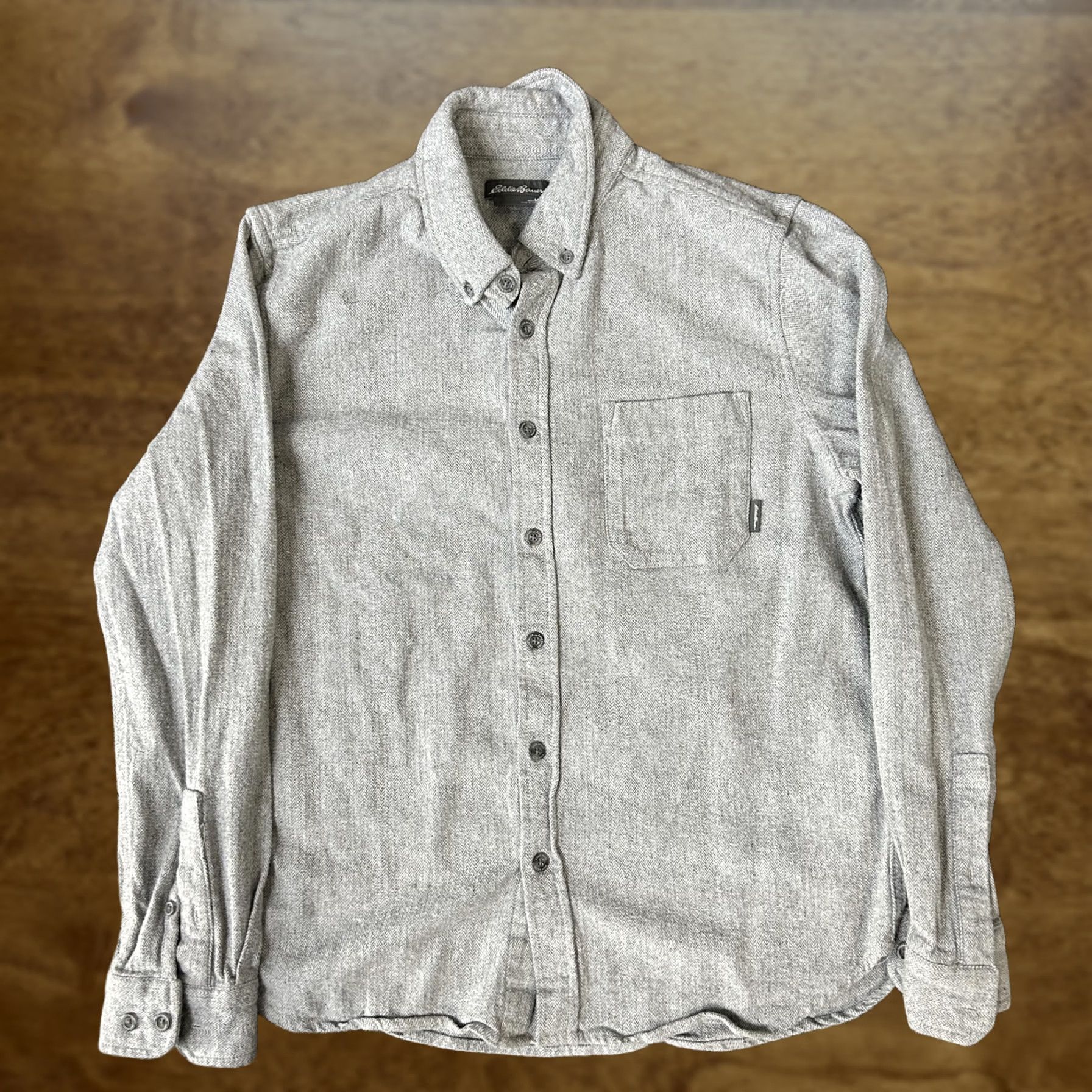 Eddie Bauer Eddie Bauer Shirt Mens Medium Gray Herringbone Long Sleeve Button Up Stretch Size US M / EU 48-50 / 2 - 1 Thumbnail