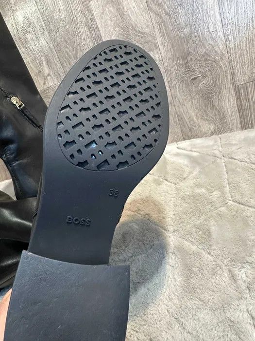 Hugo Boss Boss Camy BkBoot70_C 38 Size US 8 / IT 38 - 7 Thumbnail