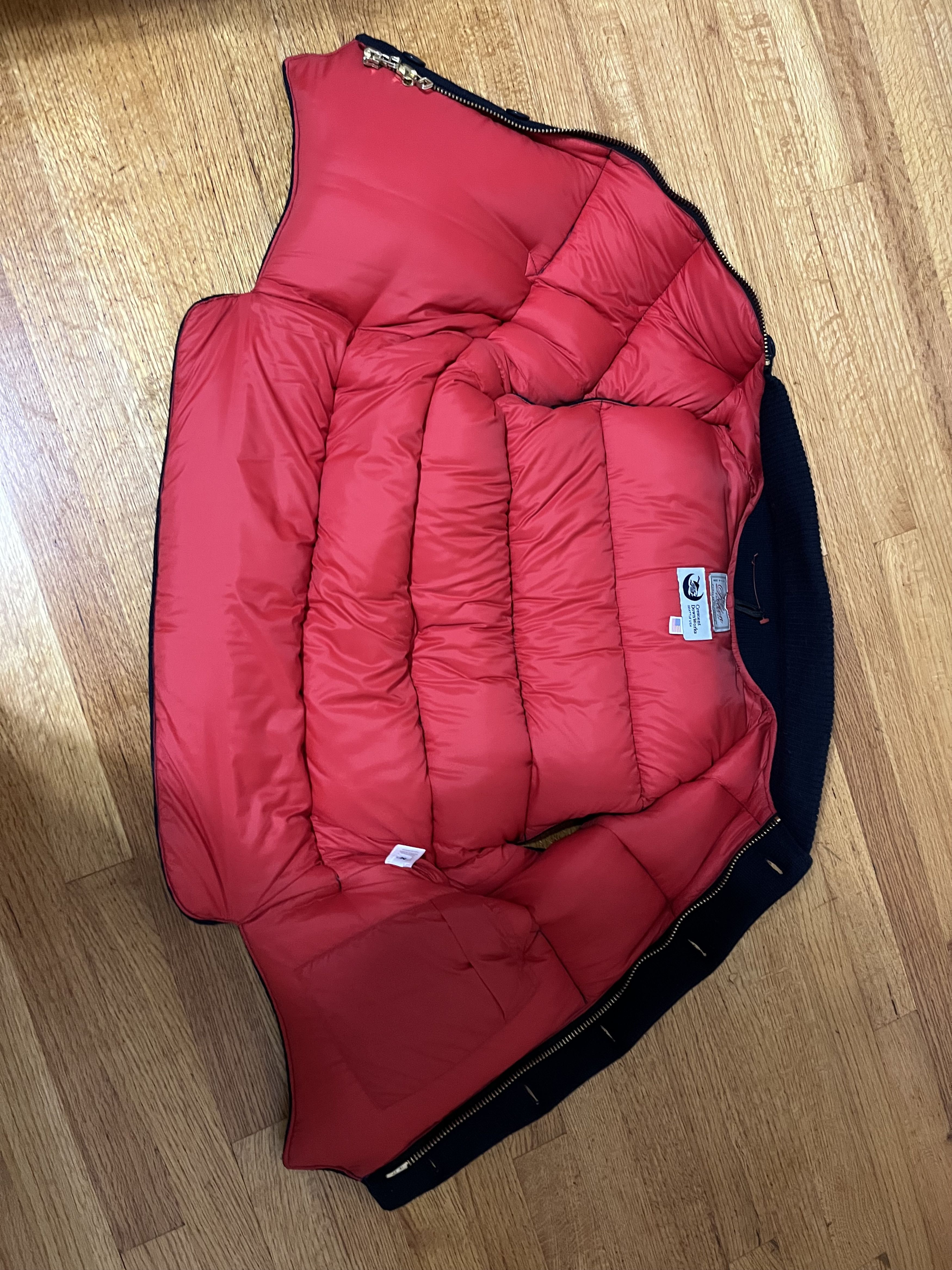 Dehen 1920 Navy Down filled vest, red interior- Medium Size US M / EU 48-50 / 2 - 2 Thumbnail