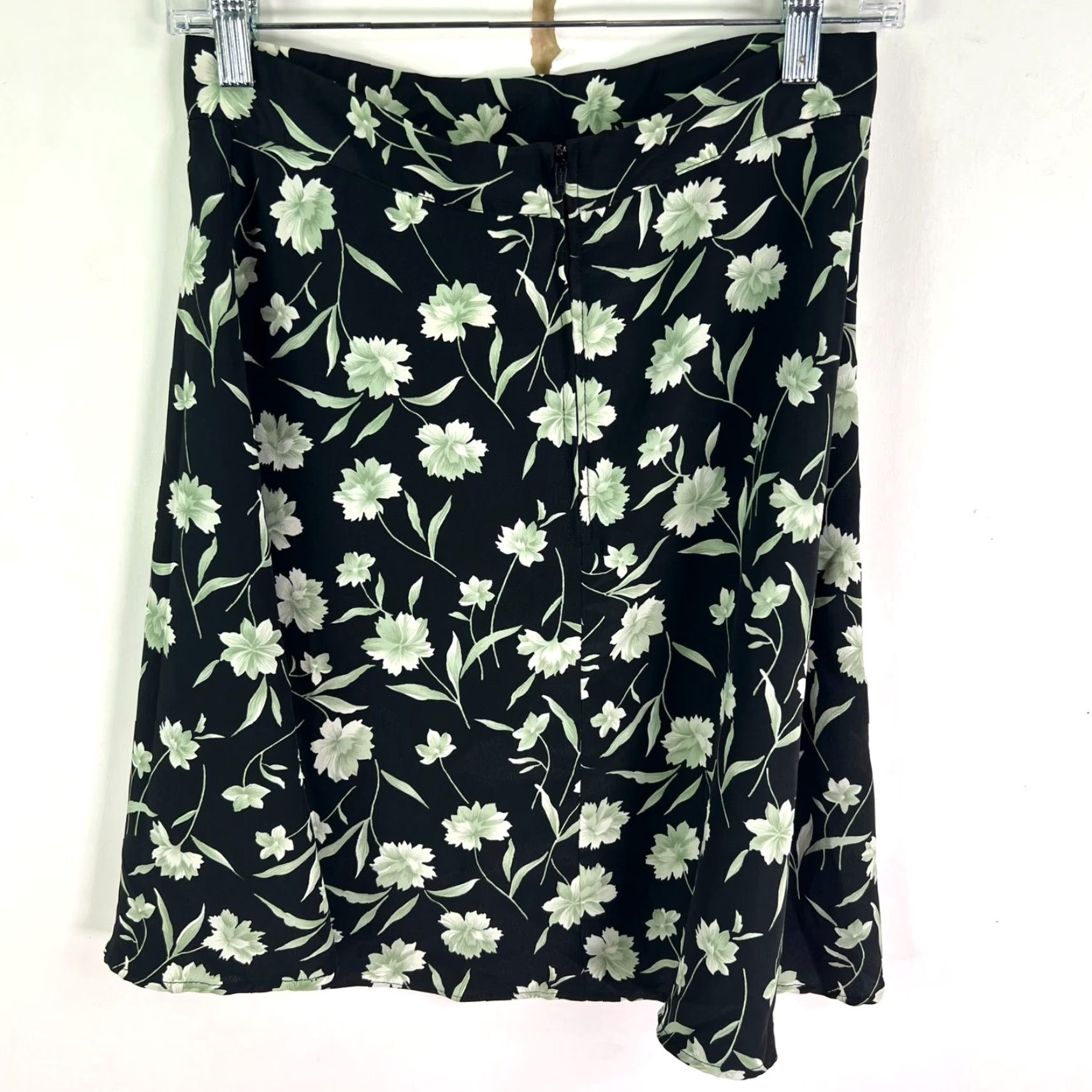 Vintage Mint Floral Circle Skirt Womens Knee Length Black Mint Green 10 Flare Pleated Mid Rise Zip Stretch Vintage No Size 32" / US 10 / IT 46 - 3 Thumbnail