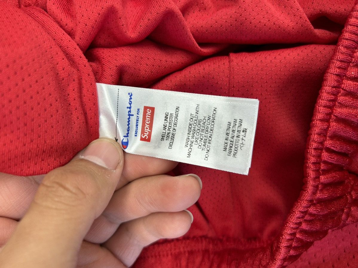 Champion × Supreme Supreme x Champion shorts Size US 30 / EU 46 - 5 Thumbnail