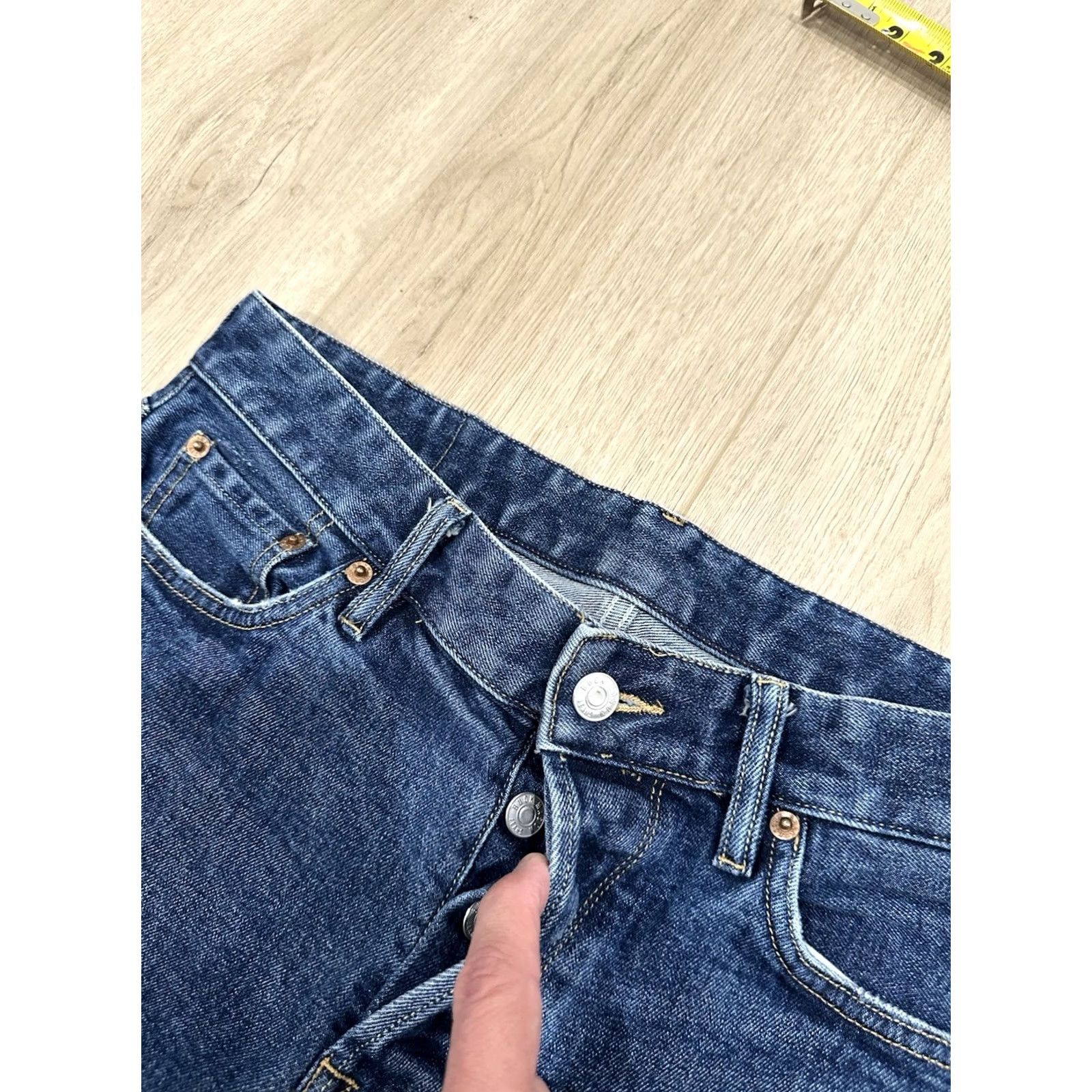 Buck Mason Buck Mason Men's Maverick Slim Denim Jeans 33x32 14oz Made in USA Blue Cotton Denim 5-Pocket Slim Button Rise Mid Adult Mens Regular Size 33x32 Size US 33 - 5 Thumbnail