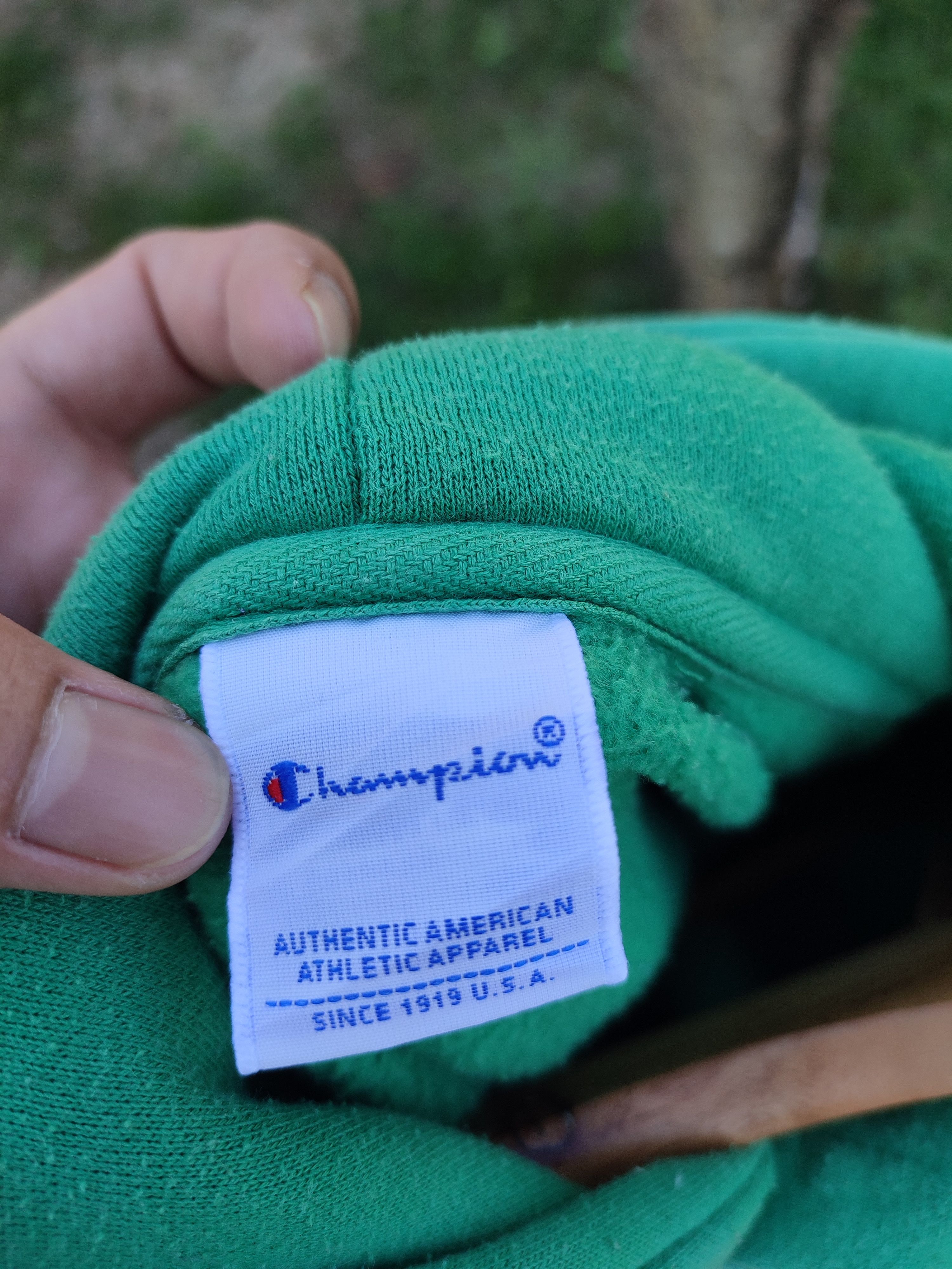 Champion Vintage Champion Green Hoodie Patch Size US L / EU 52-54 / 3 - 12 Thumbnail