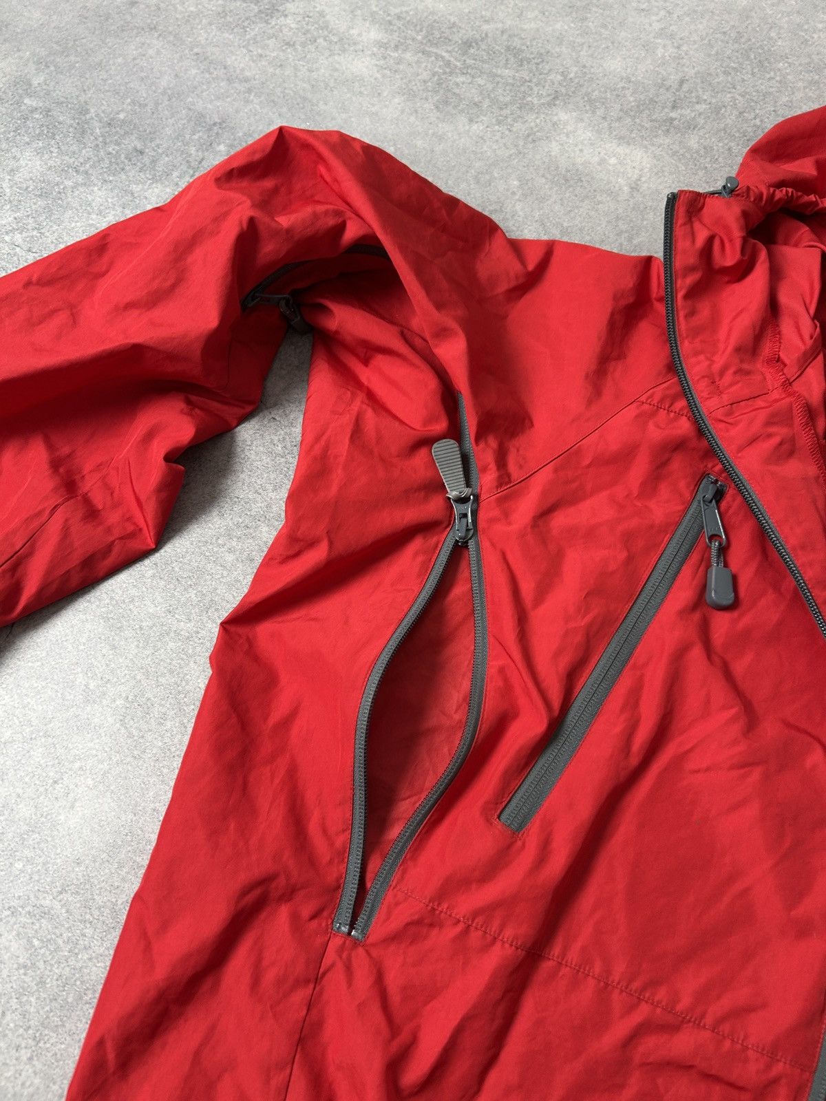 Vintage Nickwax Pelikamo Windproof Mountain Rescue red jacket Size US M / EU 48-50 / 2 - 9 Thumbnail