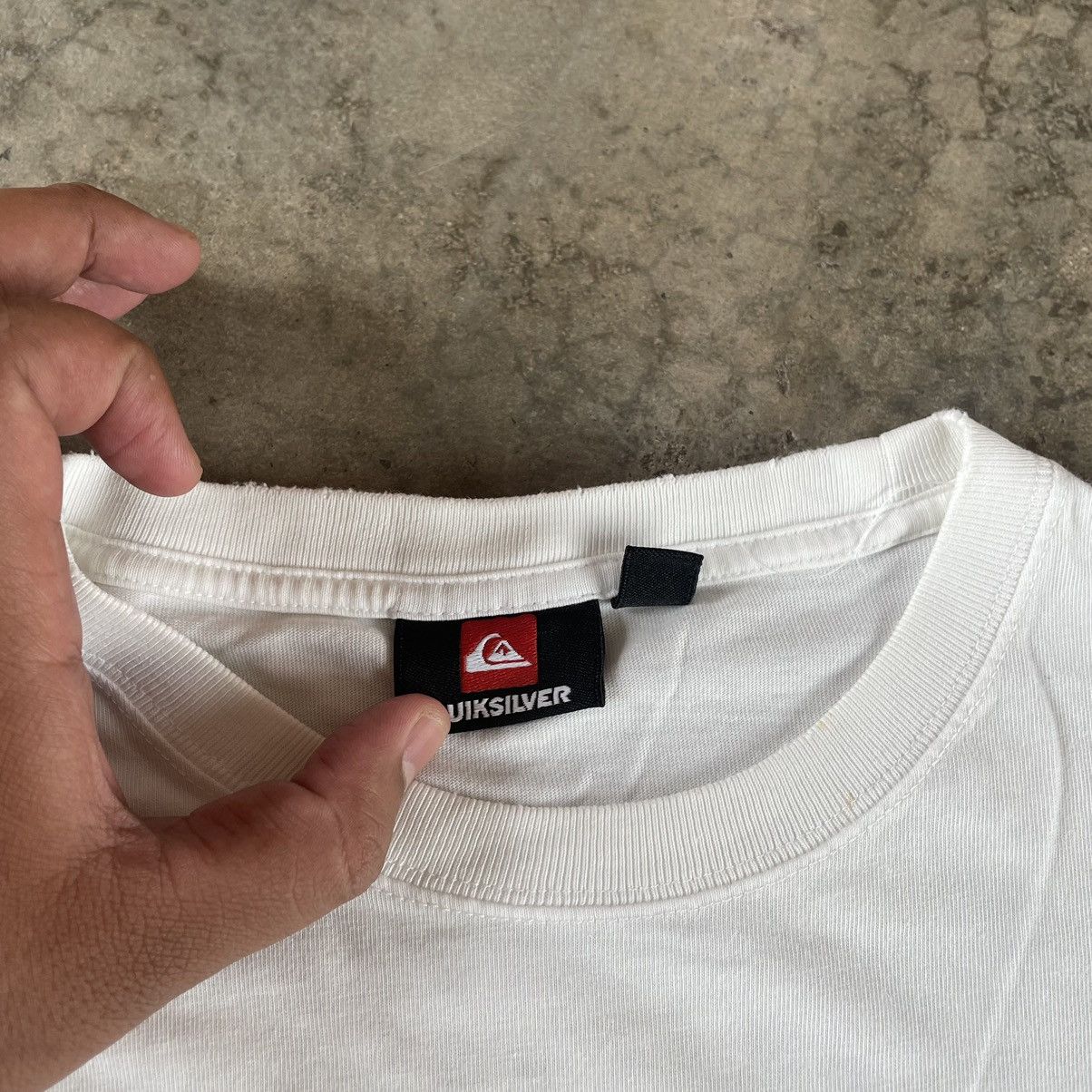 Quiksilver × Vintage 🔥🔥Distress Vintage Quiksilver Performers Big Log Surf Tee Size US M / EU 48-50 / 2 - 8 Thumbnail