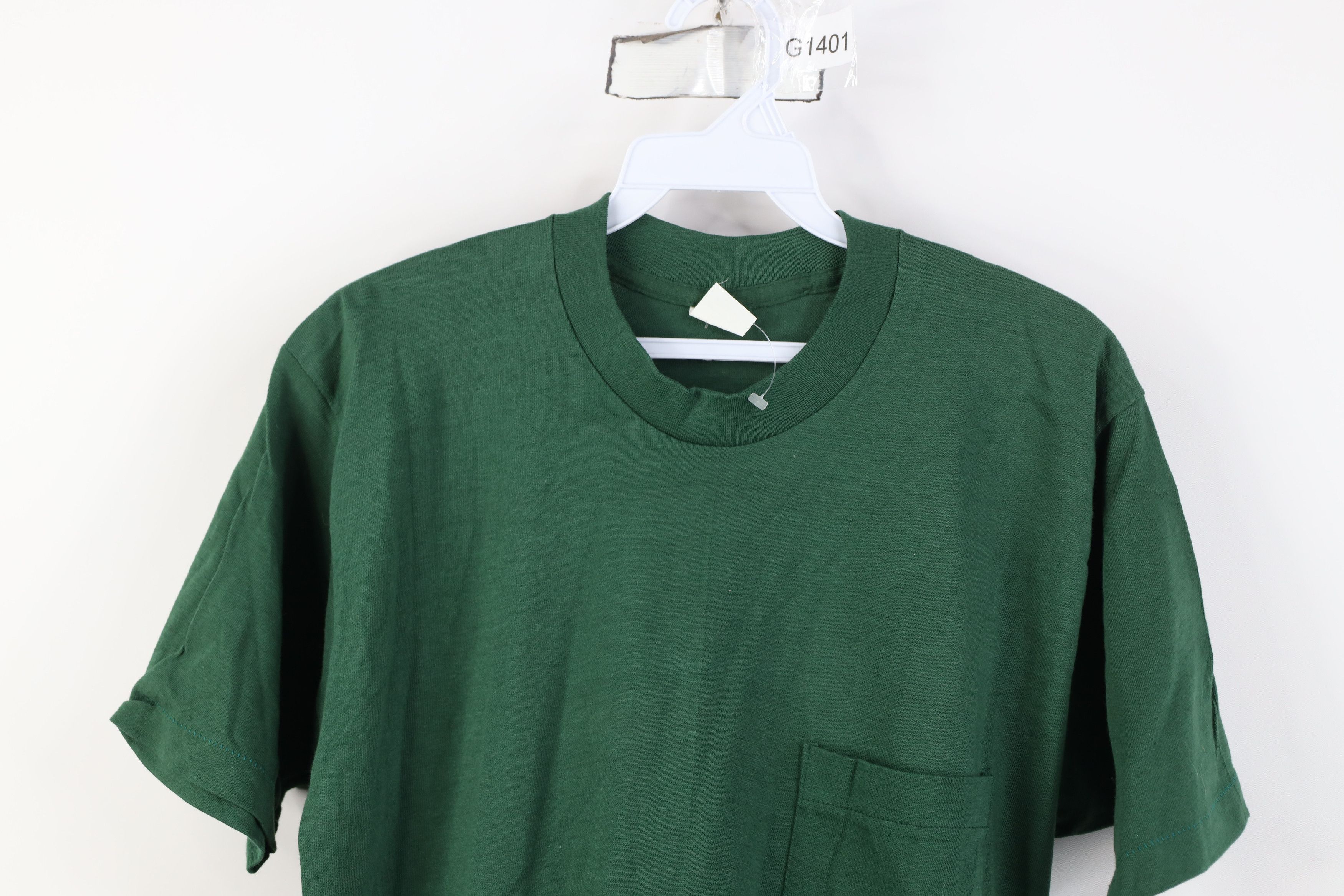 Vintage Deadstock Vintage 70s Streetwear Pocket T-Shirt Green USA Size US L / EU 52-54 / 3 - 2 Thumbnail