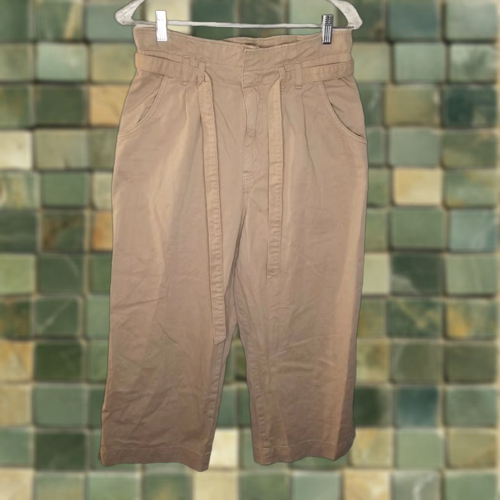 H&M VINTAGE? No. H&M Beige Pants Waist-Tie Straight Women's Size 10, 31" W 23" Inseam, Bloomer Style Size 32" / US 10 / IT 46 - 1 Thumbnail