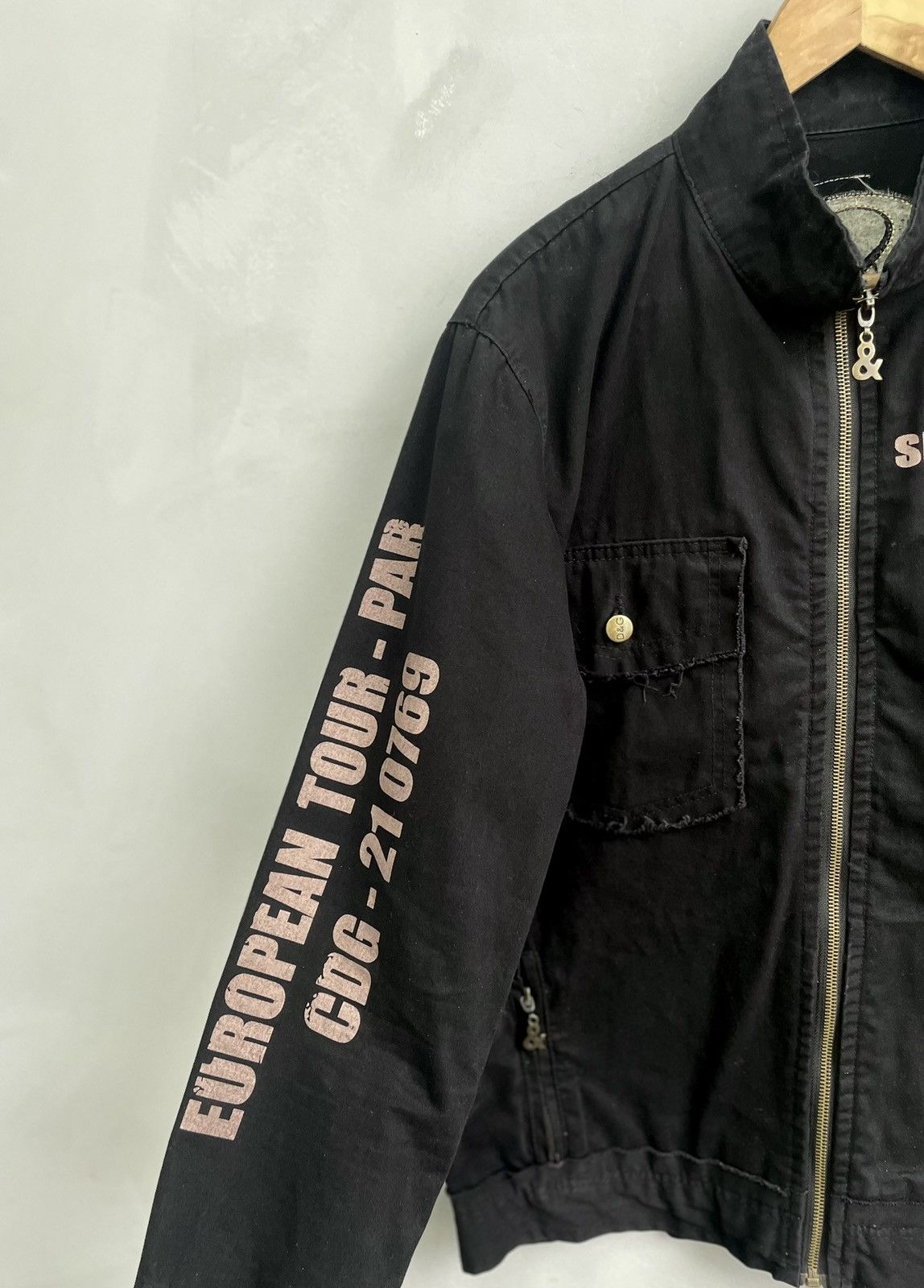 Dolce & Gabbana Vintage 2000s Big logo Dolce Gabbana distressed jacket Size US S / EU 44-46 / 1 - 5 Thumbnail