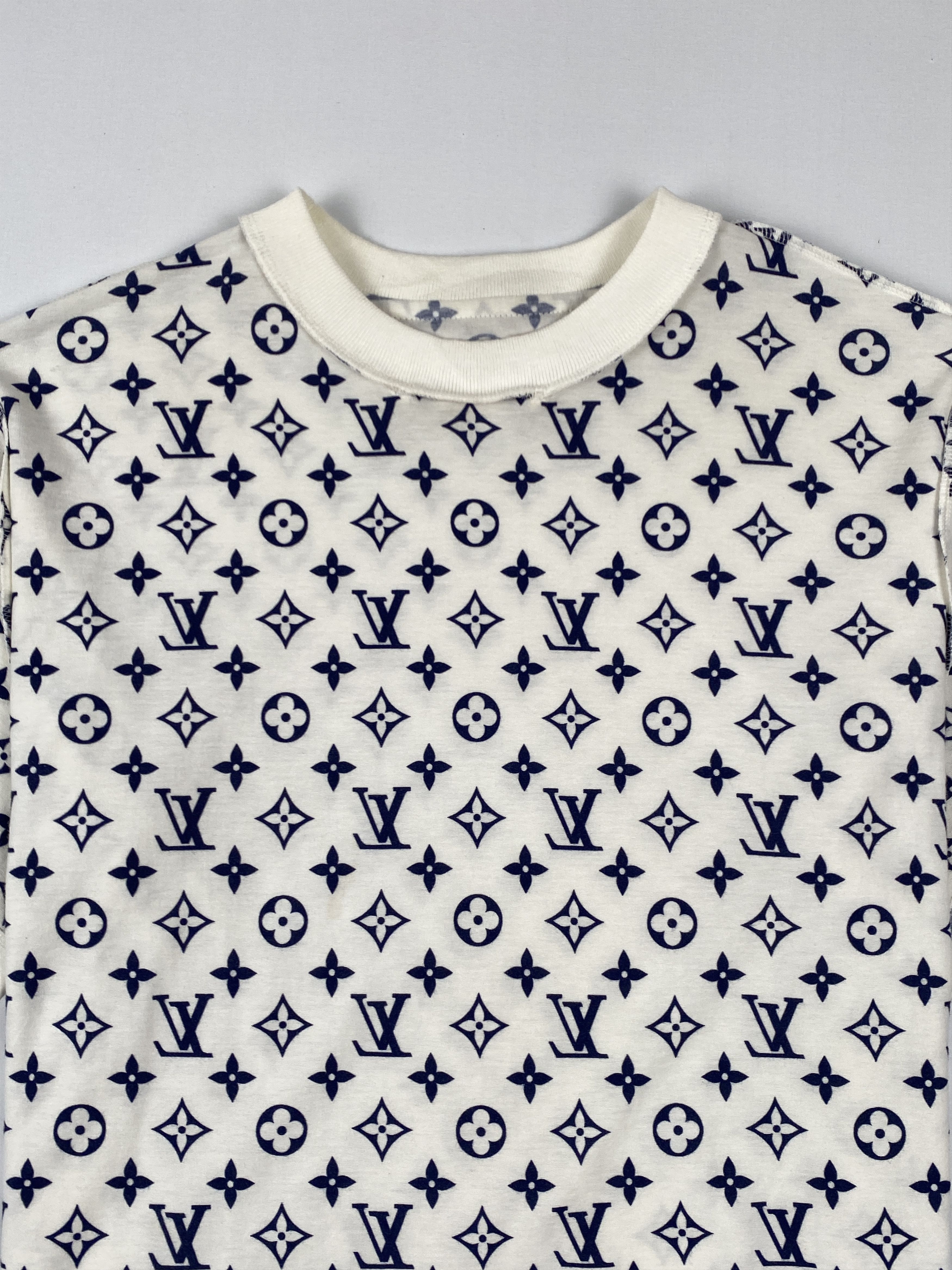 Louis Vuitton S/S 2022 LV Escale Printed T-Shirt Size US M / EU 48-50 / 2 - 22 Thumbnail