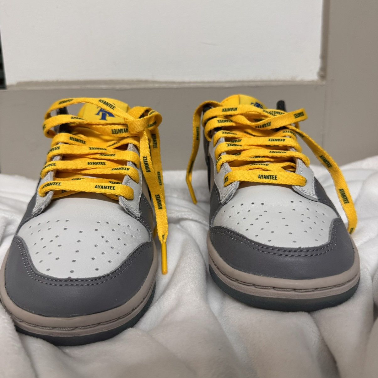 Nike Nike Dunk Low NCAT Size US 5.5 / EU 38 - 3 Thumbnail