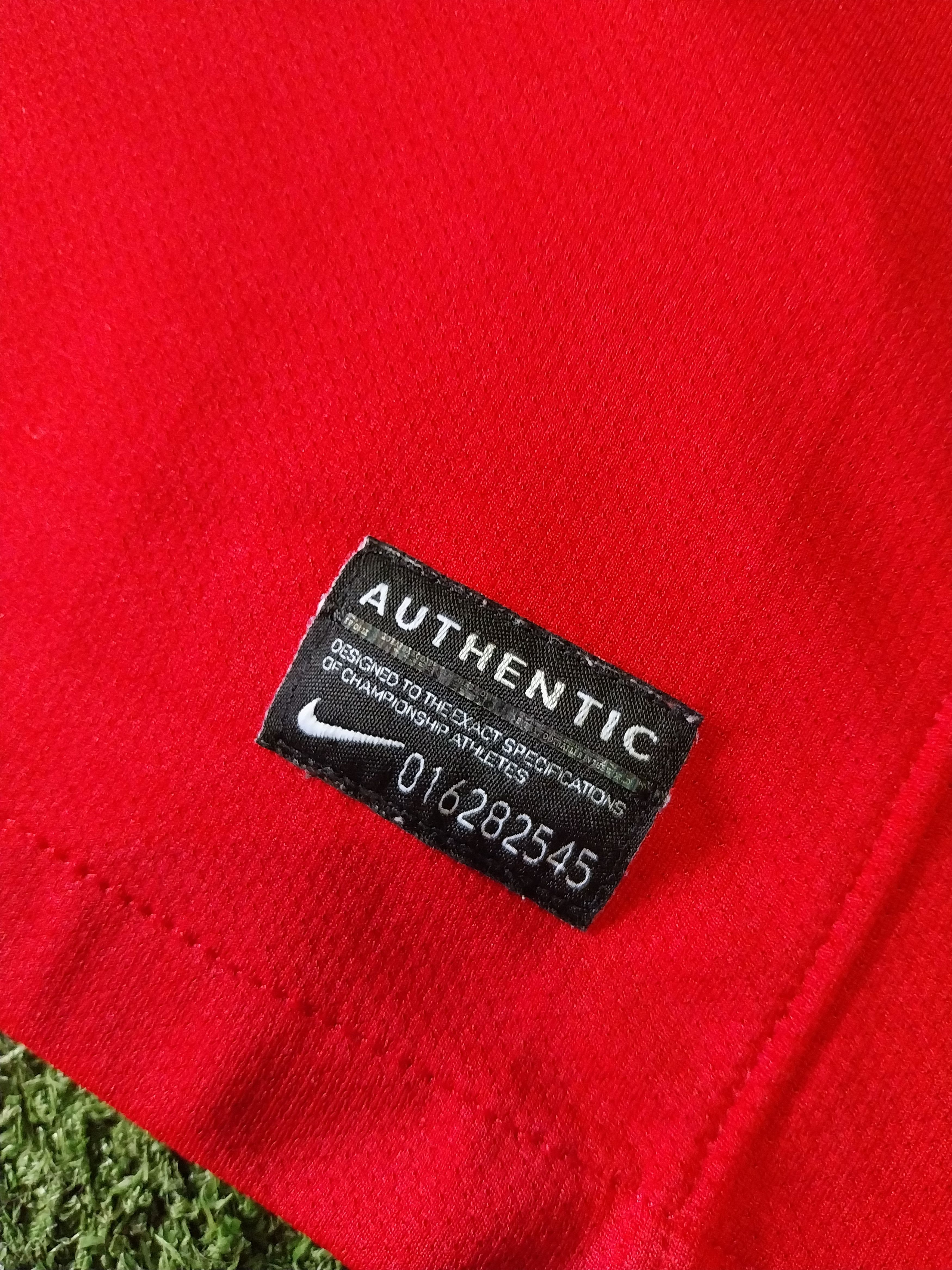 Nike Arsenal home 2011/2012 thierry henry jersey football Size US M / EU 48-50 / 2 - 5 Thumbnail