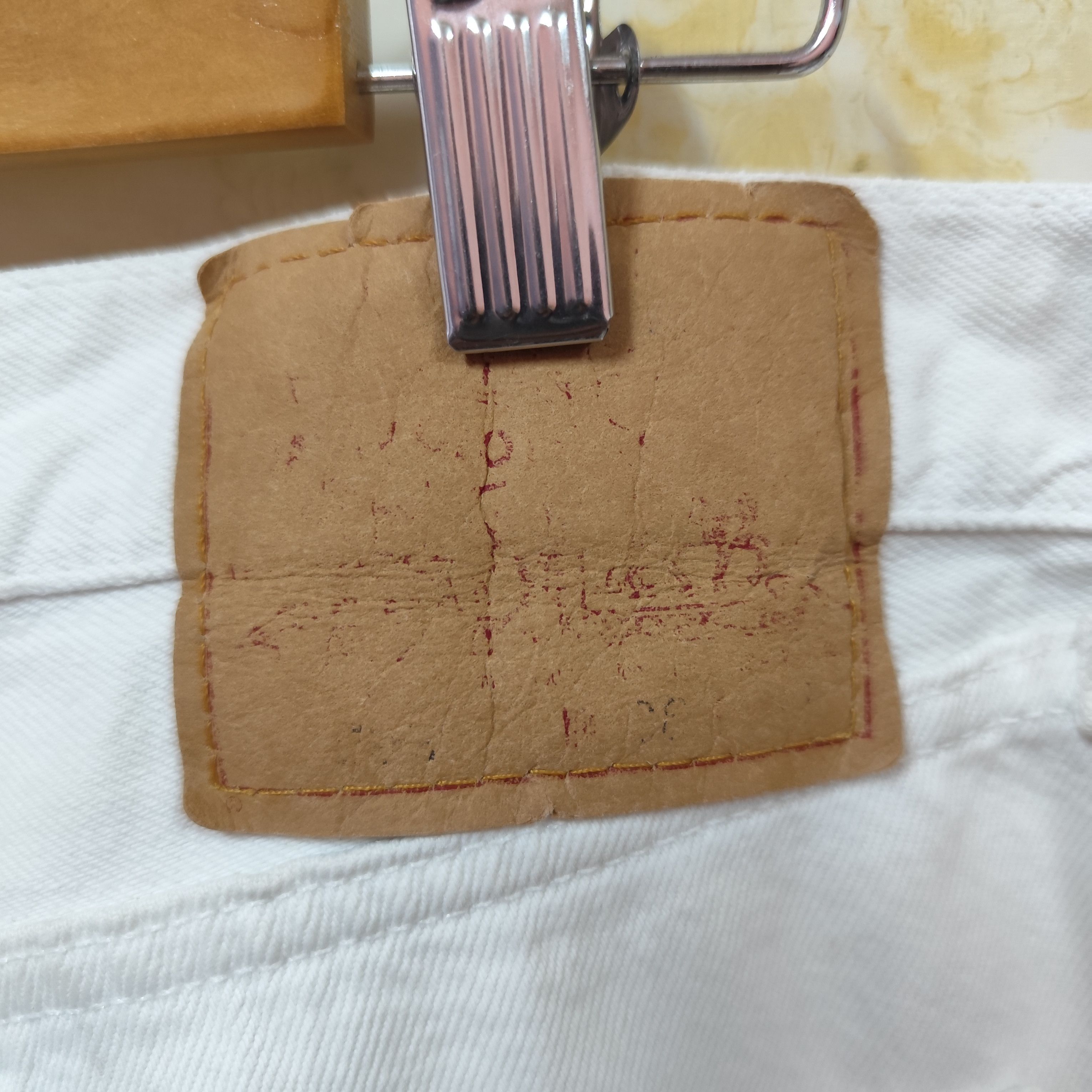 Levi's × Vintage 🇺🇸VINTAGE LEVIS 501 WHITE JEANS MADE IN USA Size US 38 / EU 54 - 16 Thumbnail