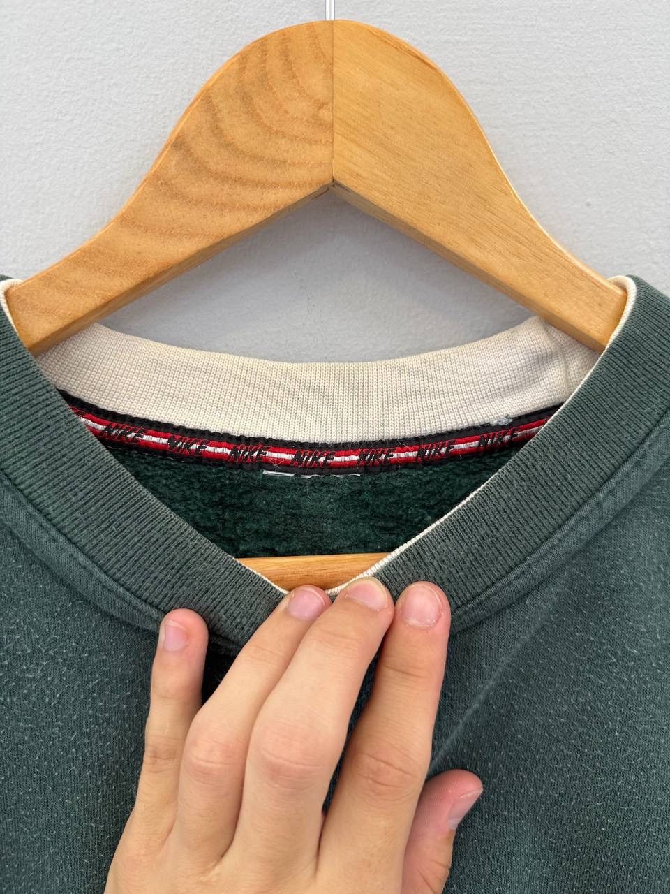 Other Vintage Nike Crewneck Big Centre Logo Sweatshirt Premier USA Size US XL / EU 56 / 4 - 4 Thumbnail