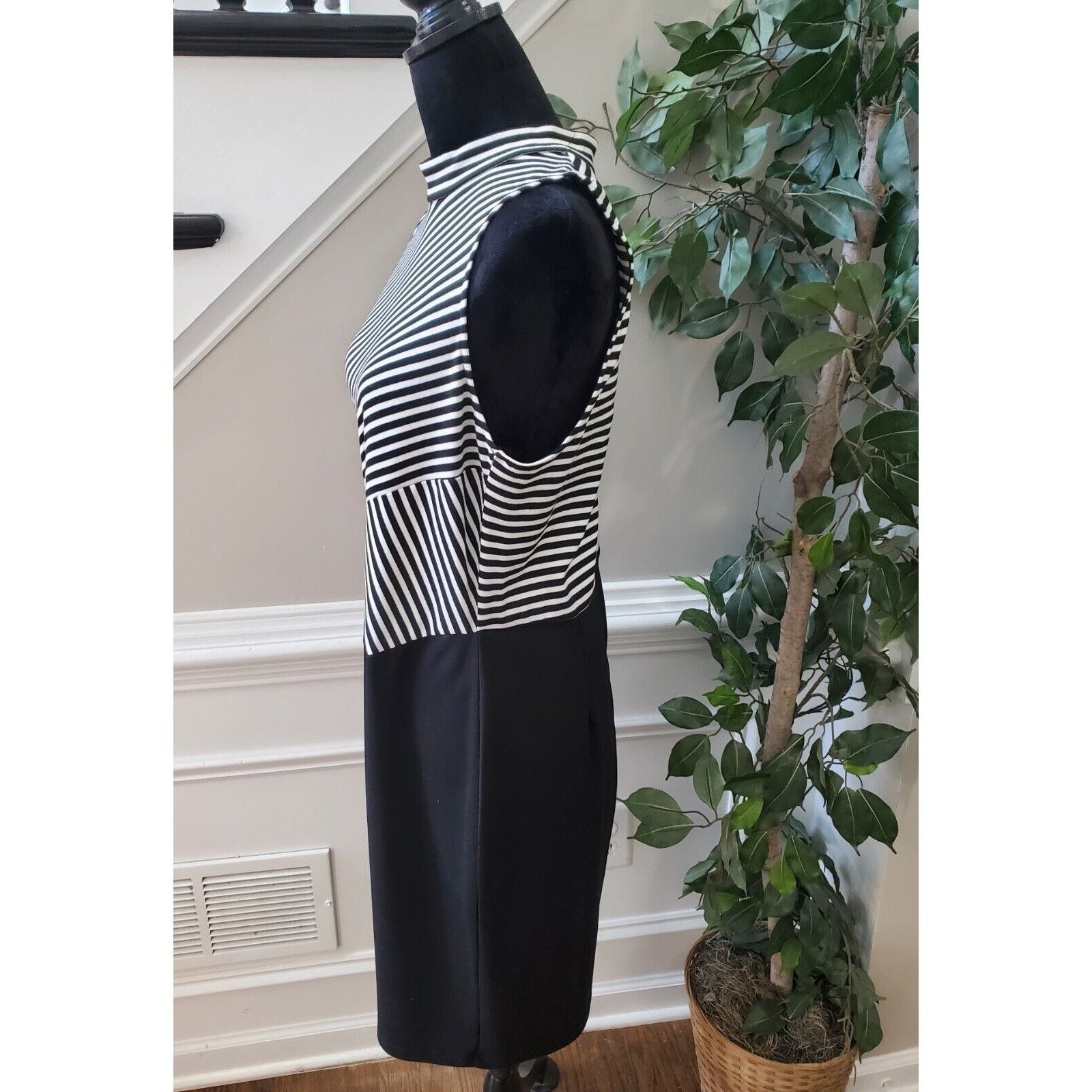 Forever 21 Forever 21 Polyester Sleeveless Knee Length Dress Size L Size L / US 10 / IT 46 - 6 Thumbnail