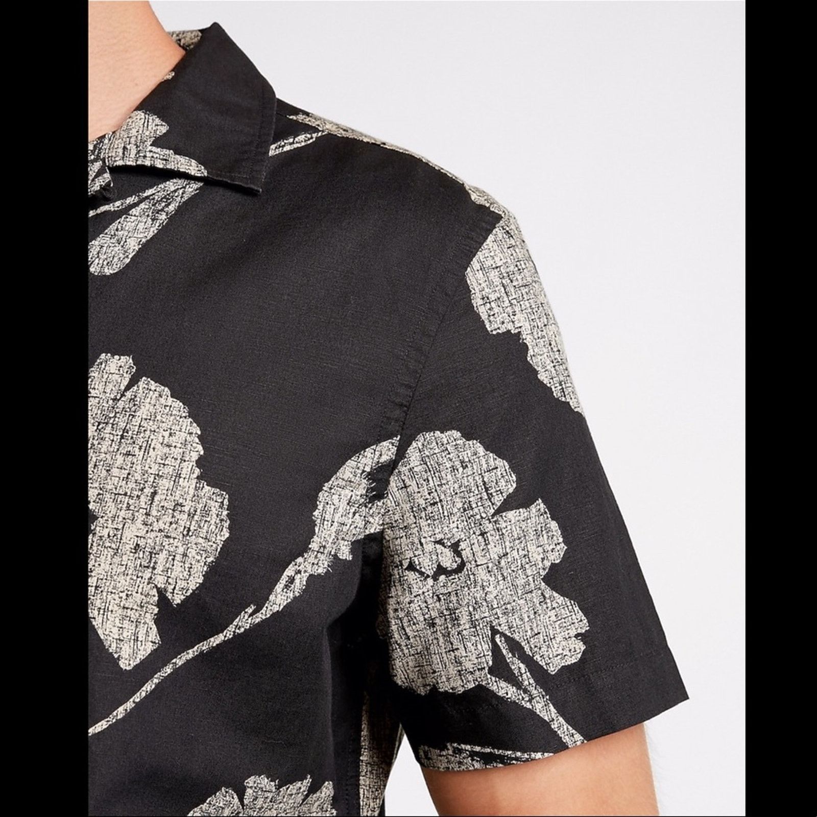 Express NWOT Slim Floral Linen Short Sleeve Shirt Size US XS / EU 42 / 0 - 4 Thumbnail