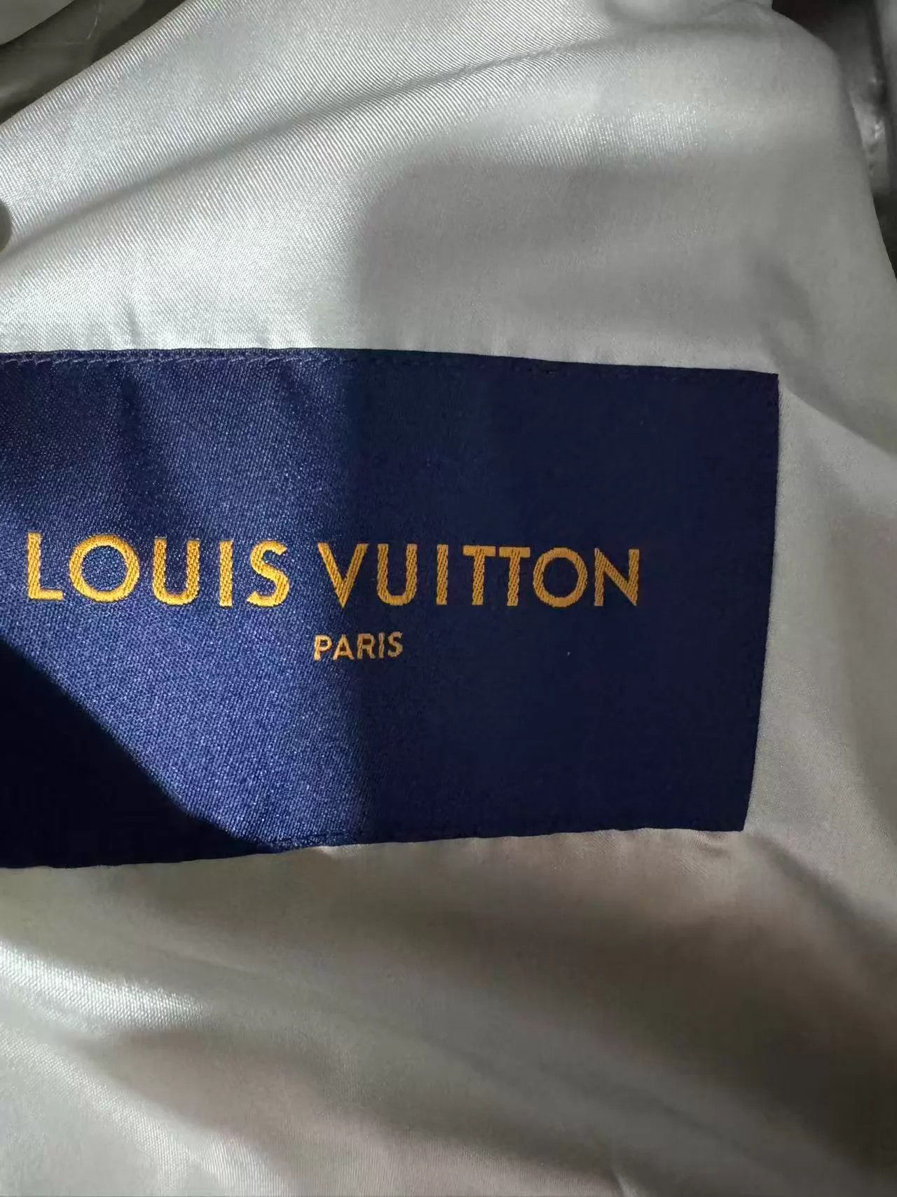 Louis Vuitton LV Bugs Bunny Baseball Jacket 50 New Size US M / EU 48-50 / 2 - 2 Thumbnail