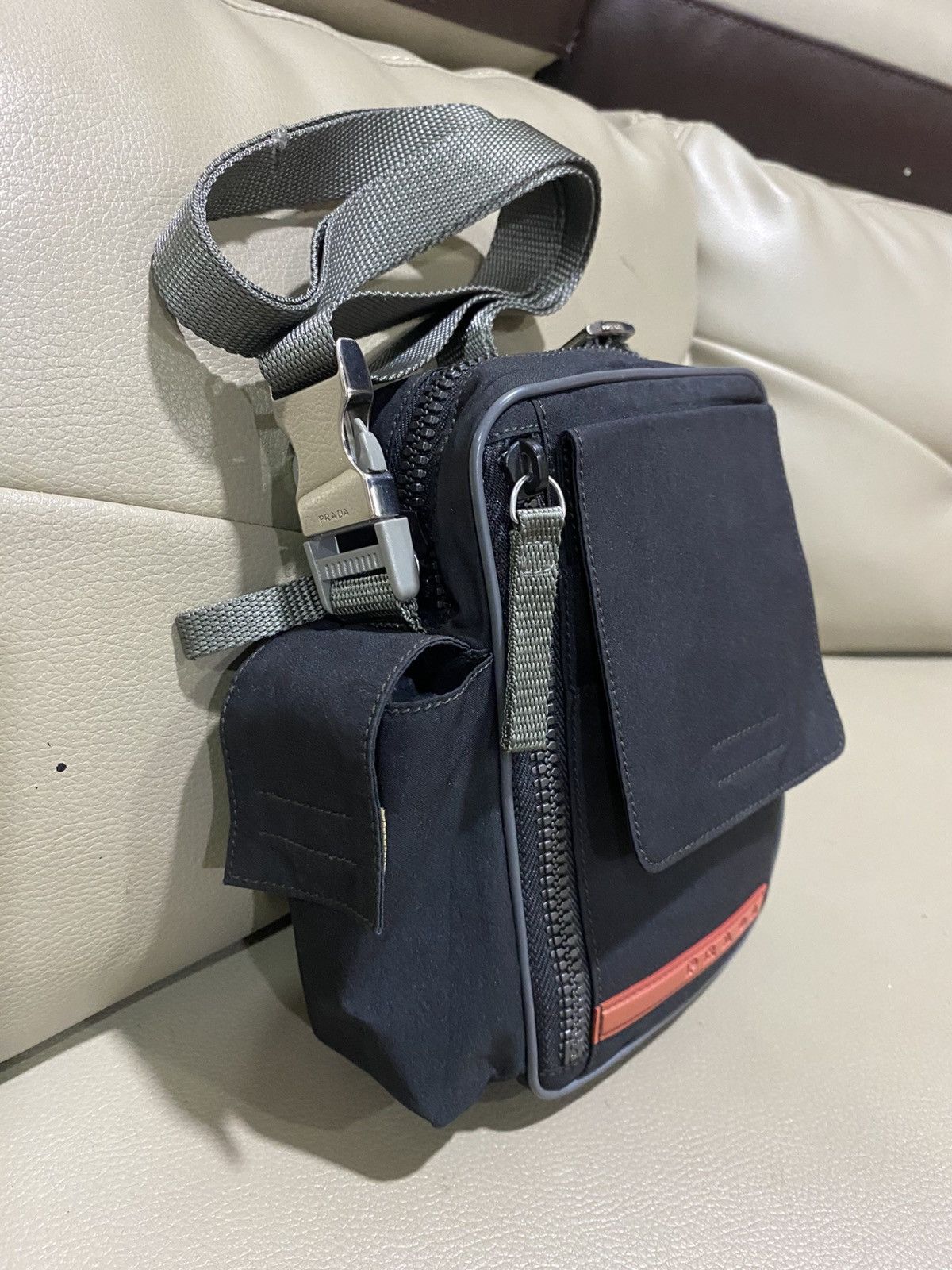 Prada Authentic Prada Sling Art.4VA337 Mat.JAY Bag Size ONE SIZE - 3 Thumbnail