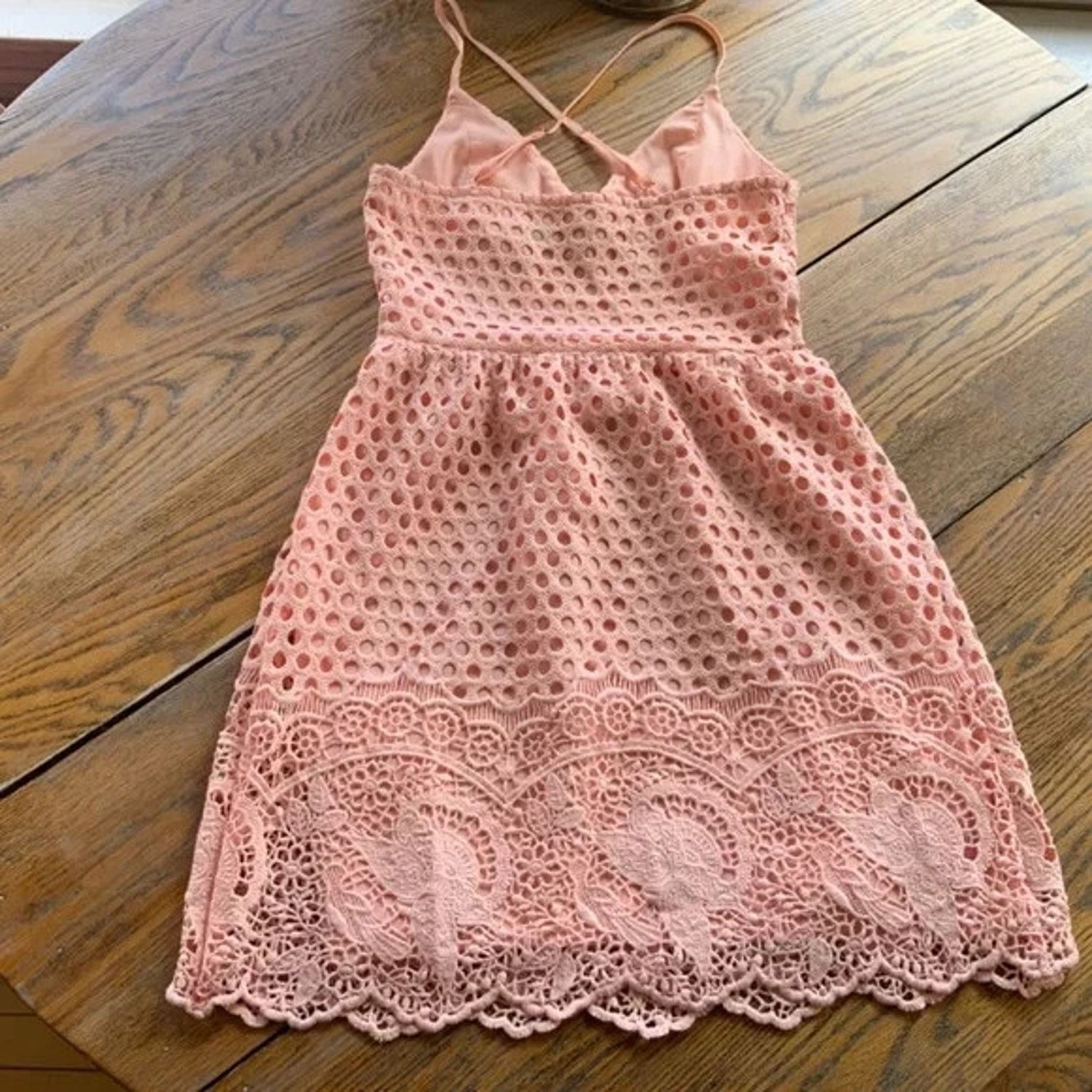 Abercrombie & Fitch ABERCROMBIE & FITCH CORAL EYELET CROCHET SUMMER DRESS SZ M Size M / US 6-8 / IT 42-44 - 6 Thumbnail