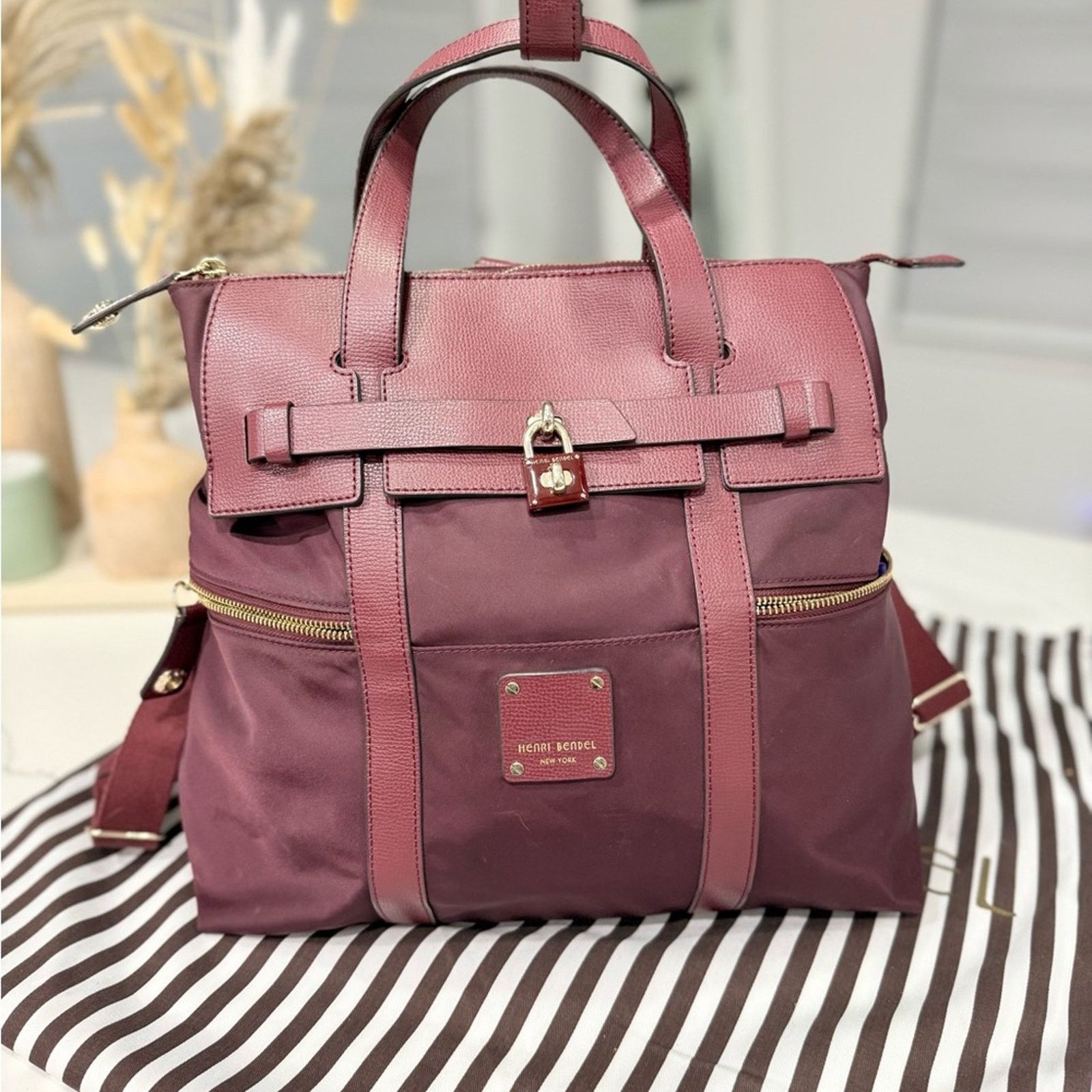 Henri Bendel Henri Bendel Jetsetter Convertible Backpack//tote Oxblood Size ONE SIZE - 16 Thumbnail
