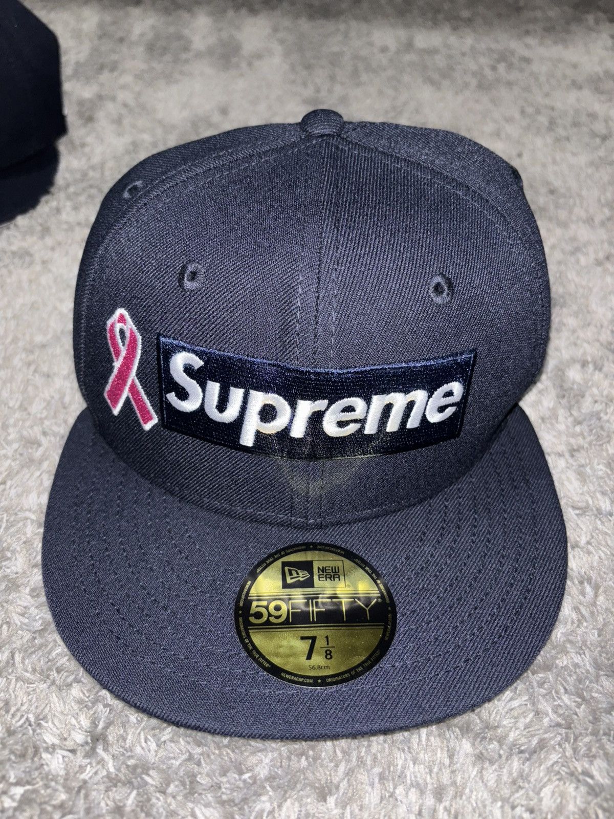 supreme new era キーホルダー Supreme Supreme New Era Hat Keychain Black FW/14 | Grailed