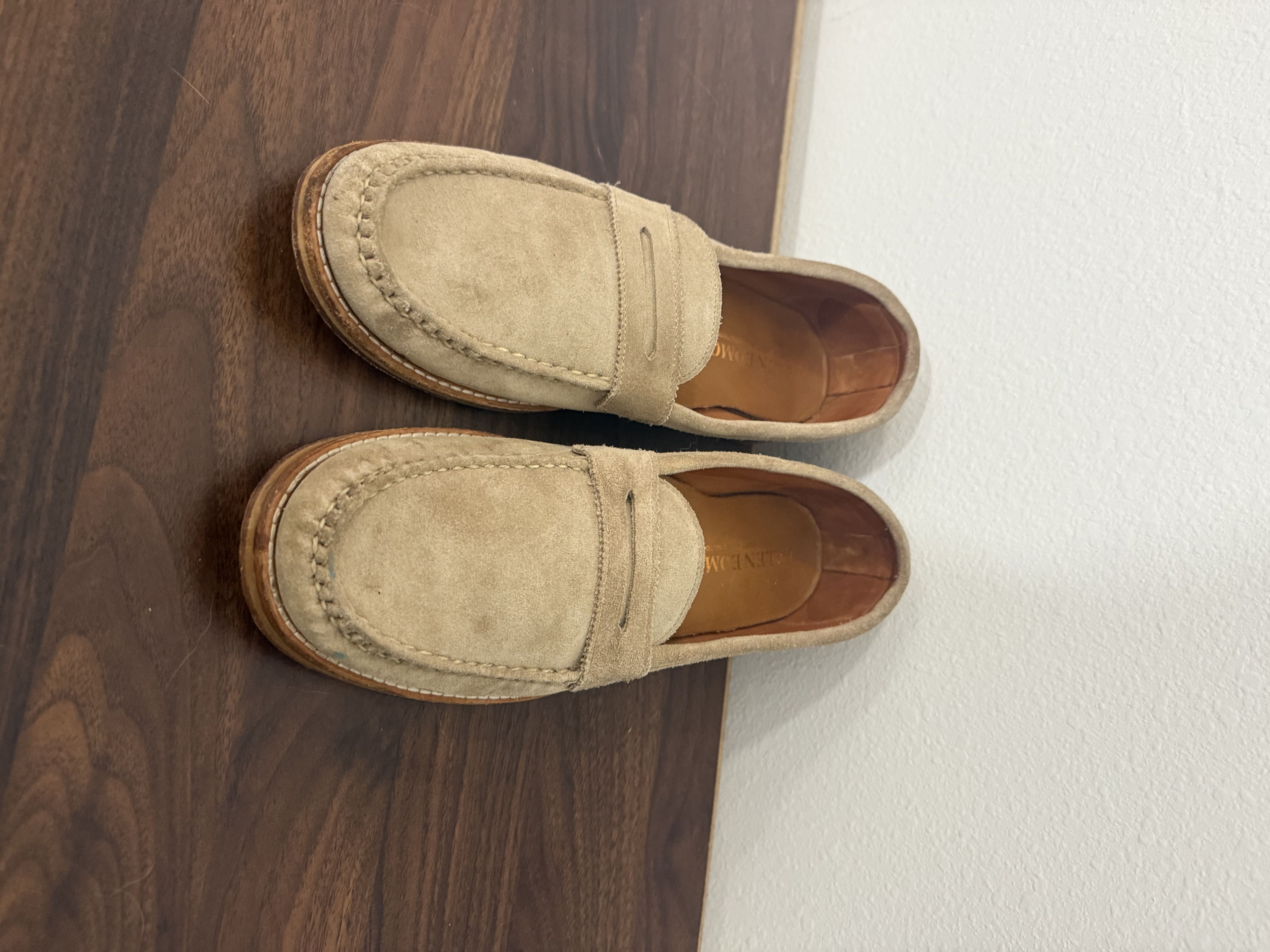 Allen Edmonds Allen Edmonds Dylan Suede Penny Loafers (9.5D) Size US 9.5 / EU 42-43 - 6 Thumbnail