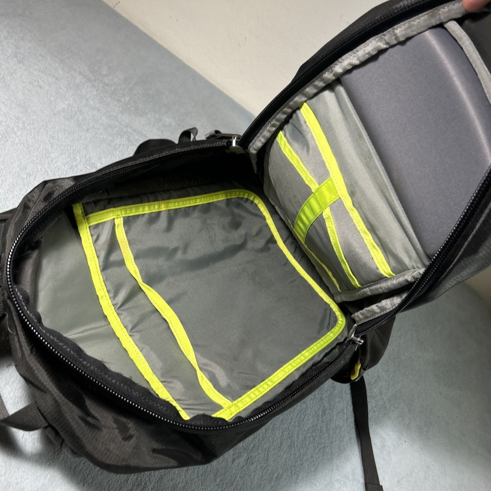 Other Thule EnRoute Strut Daypack Backpack 19L Goggle Case Top Size ONE SIZE - 9 Thumbnail