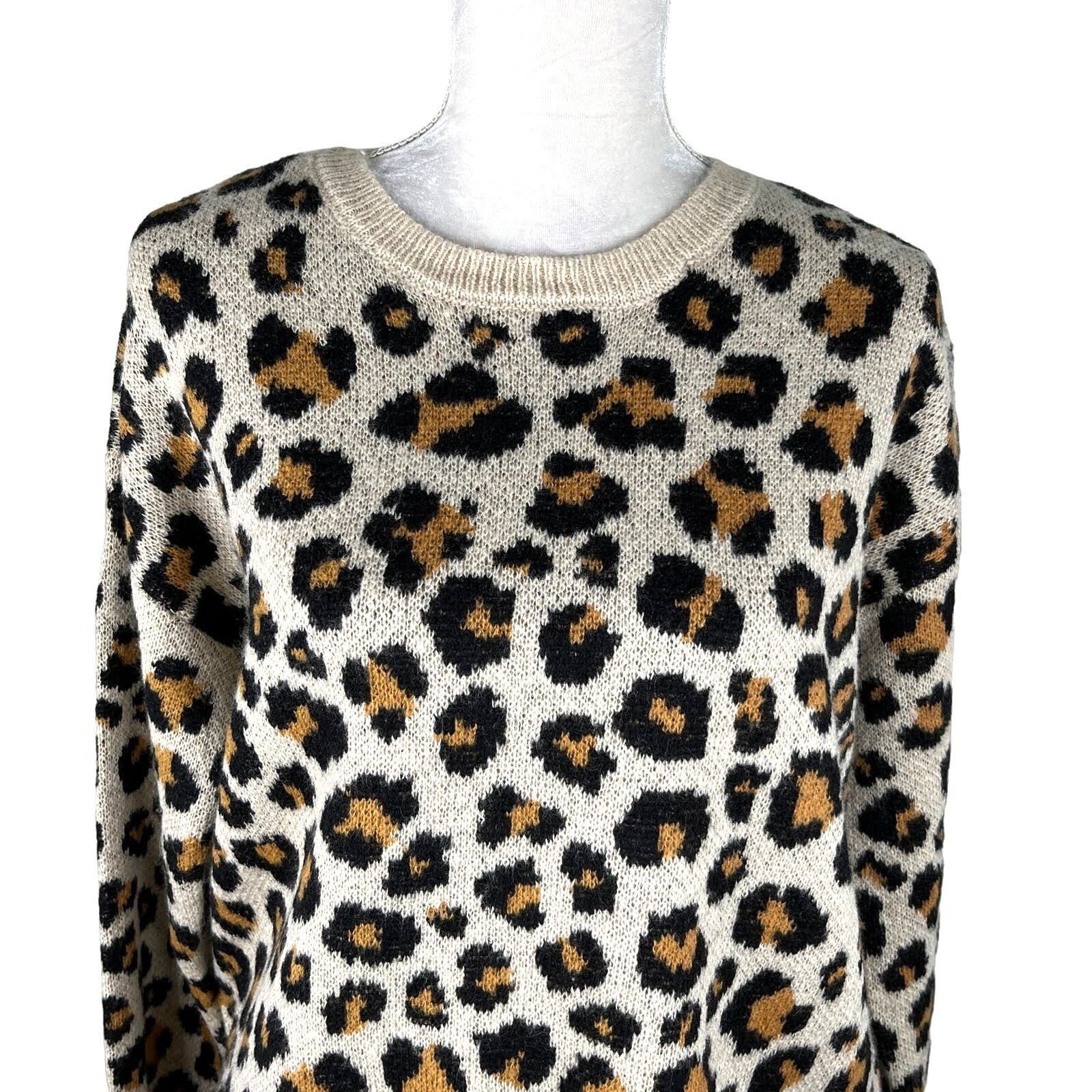 Other Knox Rose Leopard Sweater Medium Crew Pullover New Size M / US 6-8 / IT 42-44 - 6 Thumbnail