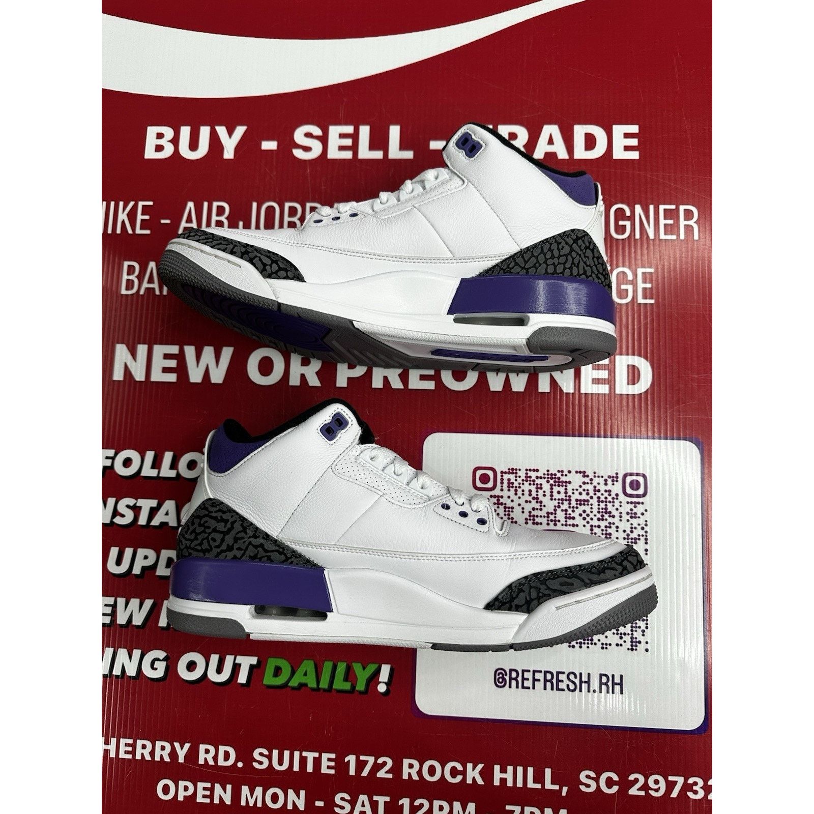 Jordan Brand Air Jordan 3 Dark Iris Size 10 CT8522-105 Size US 10 / EU 43 - 3 Thumbnail