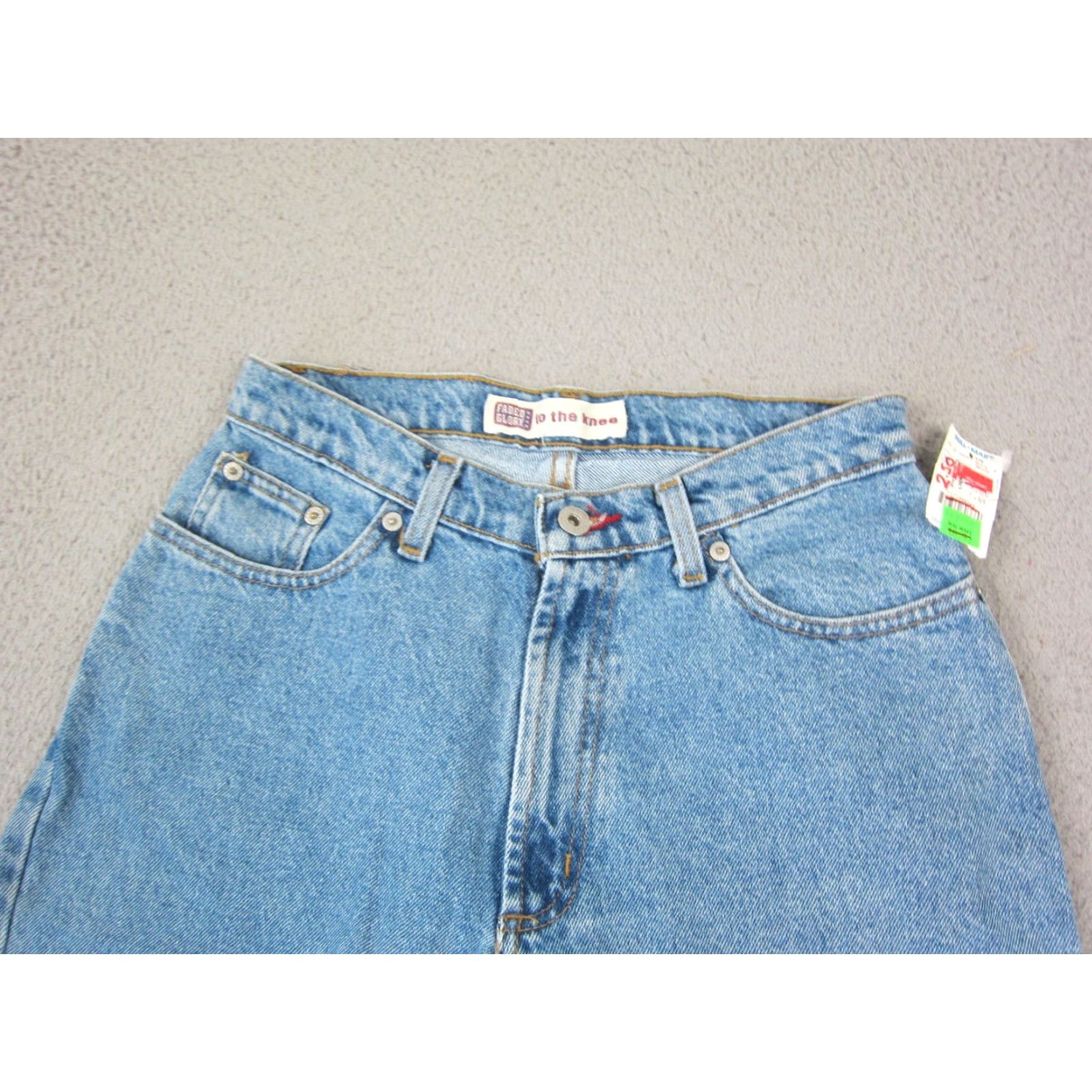 Faded Glory VINTAGE Faded Glory Shorts Bermuda Denim Women's 6 Blue 90s City Classic Bermuda Shorts Women Size 28" / US 6 / IT 42 - 2 Thumbnail