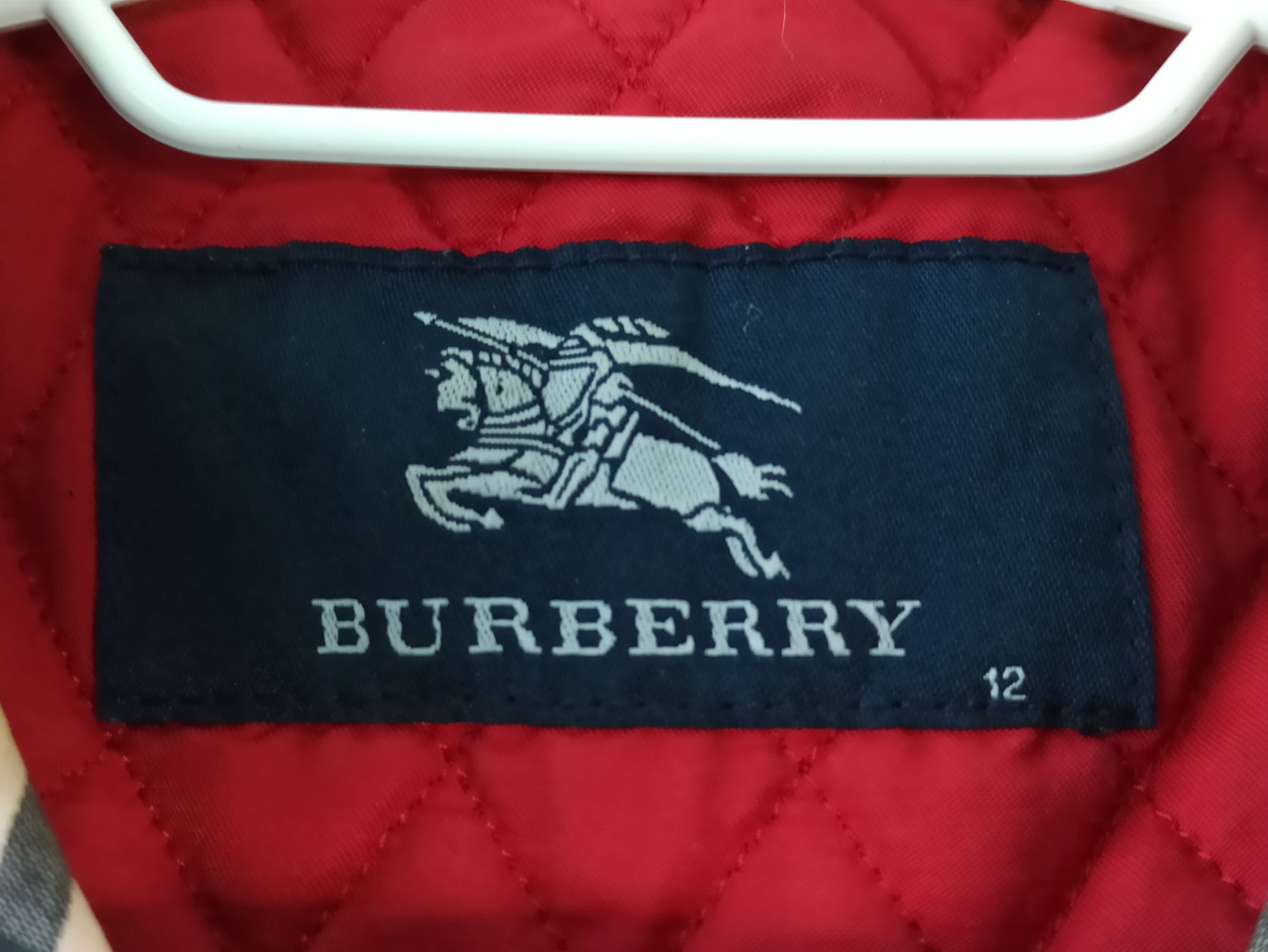 Burberry Burberry Kids Vest 12 YEARS Size US XXS / EU 40 - 4 Thumbnail