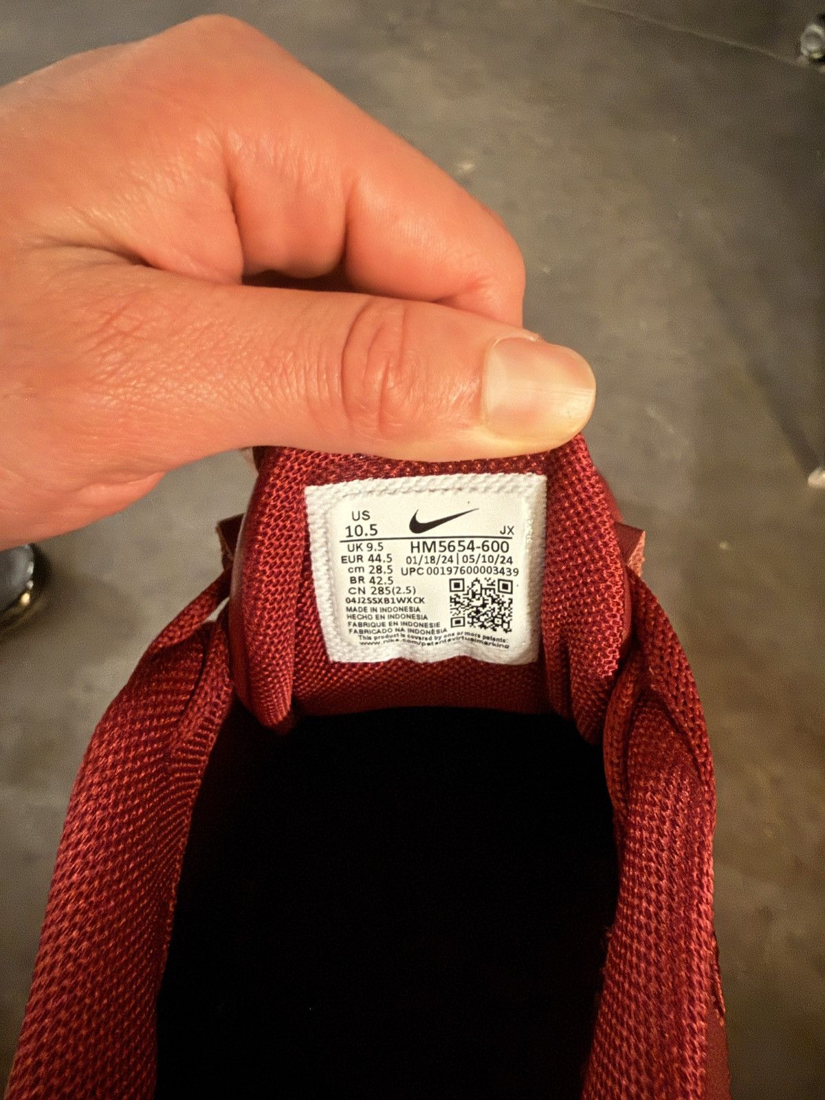 Nike Nike Air Max Plus Tiempo Size US 10.5 / EU 43-44 - 5 Thumbnail