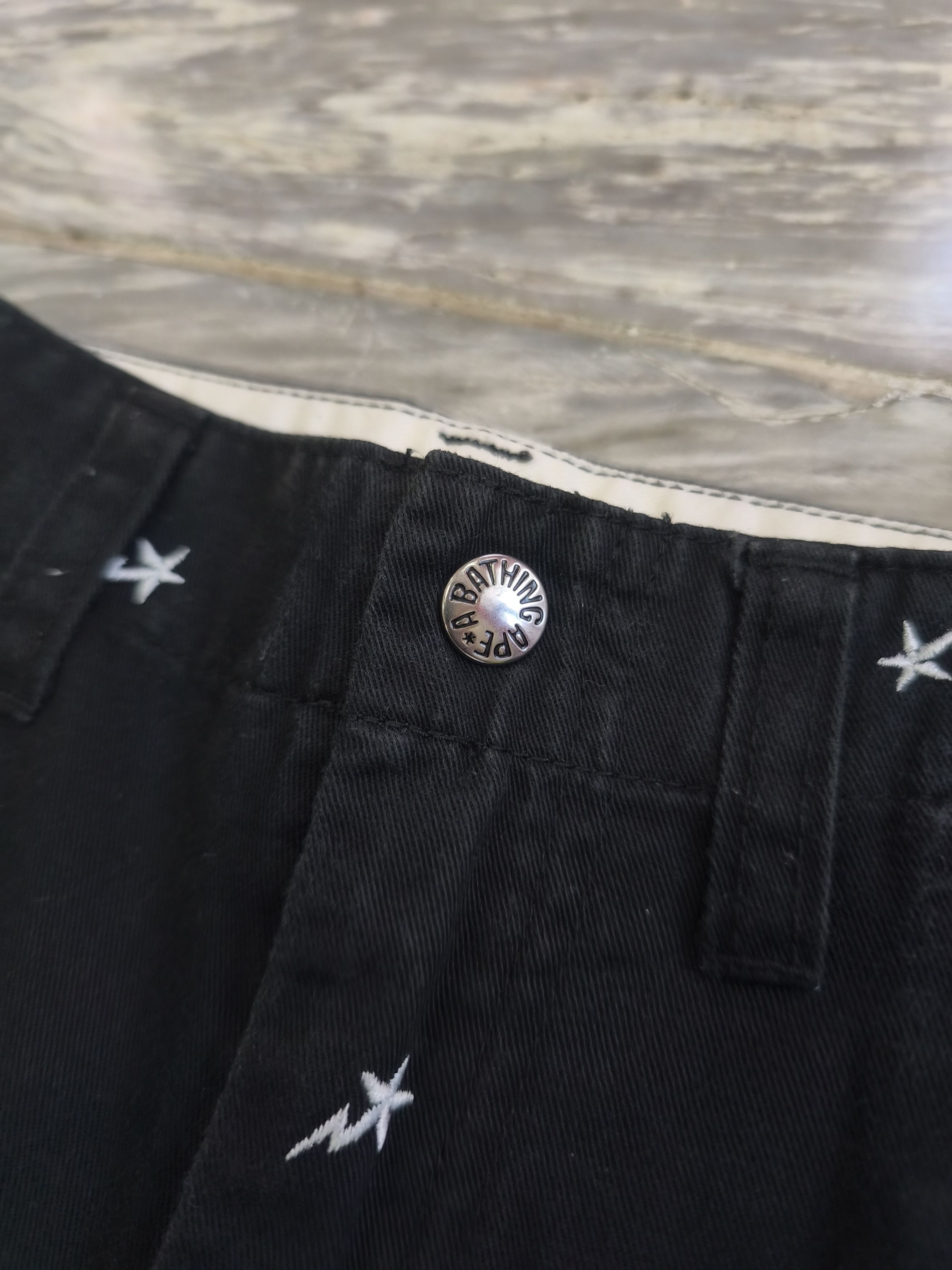 Bape OG Bapesta Multi Logo Short Size US 34 / EU 50 - 5 Thumbnail