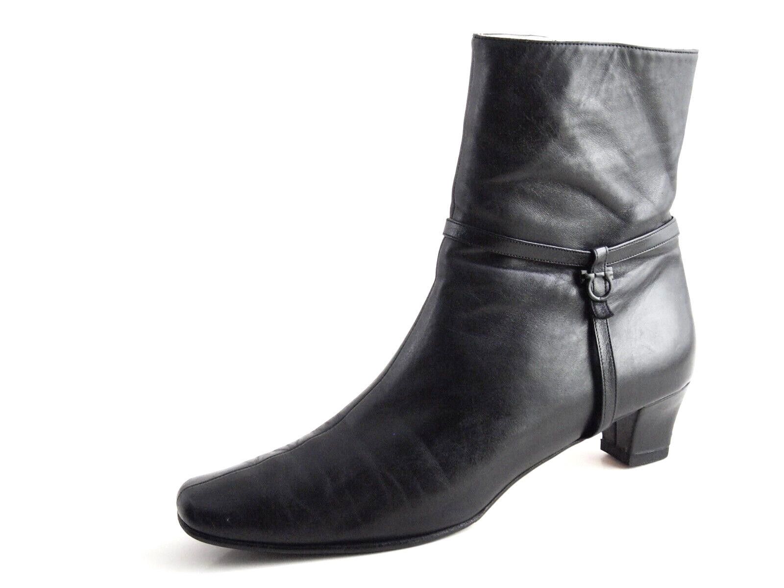 Salvatore Ferragamo Ferragamo Gancio Boots Black Leather Women US 10.5 B EU 40.5 Size US 10.5 / IT 40.5 - 1 Thumbnail