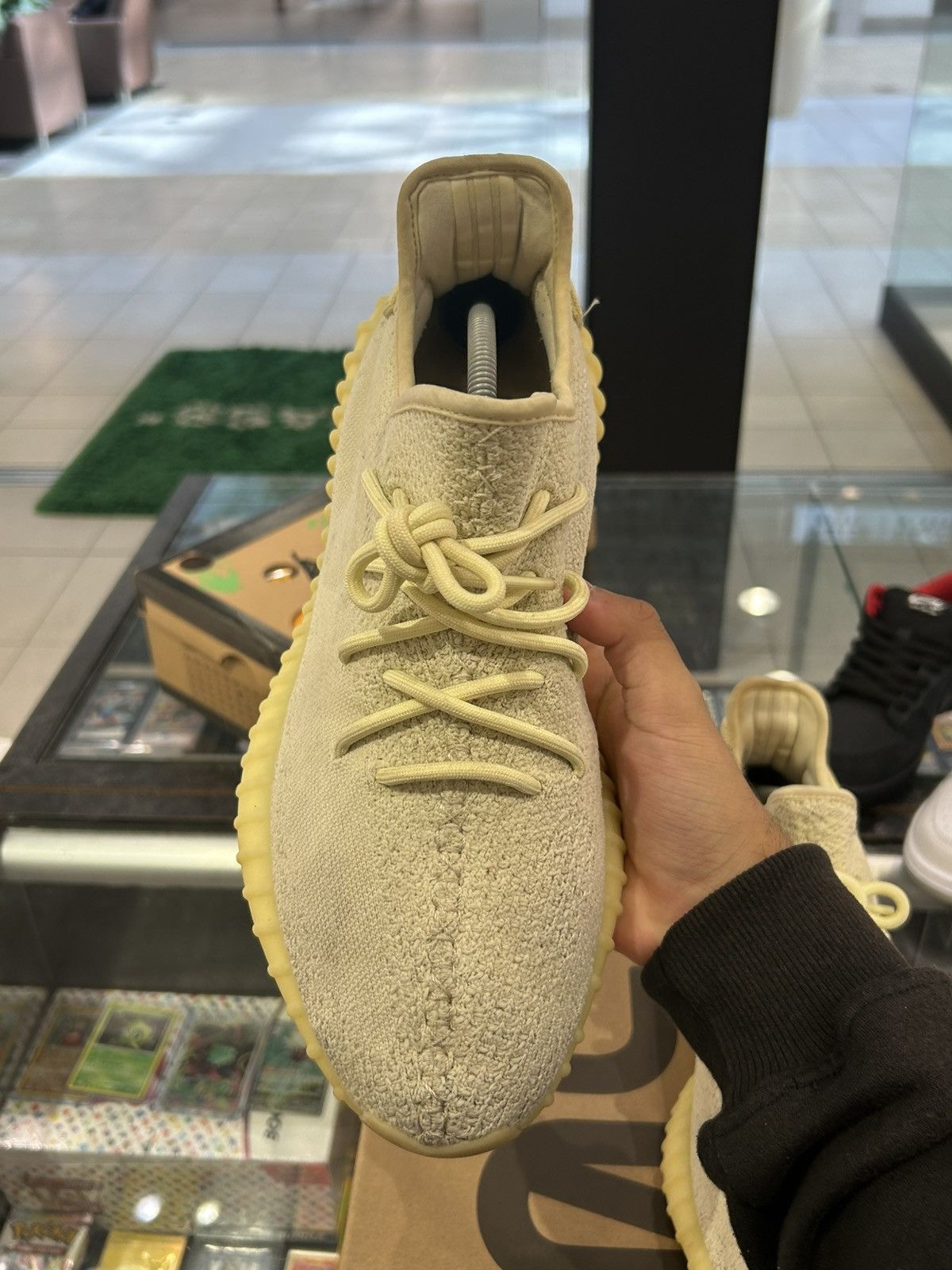 Yeezy Adidas yeezy 350 butter Size US 12 / EU 45 - 7 Thumbnail