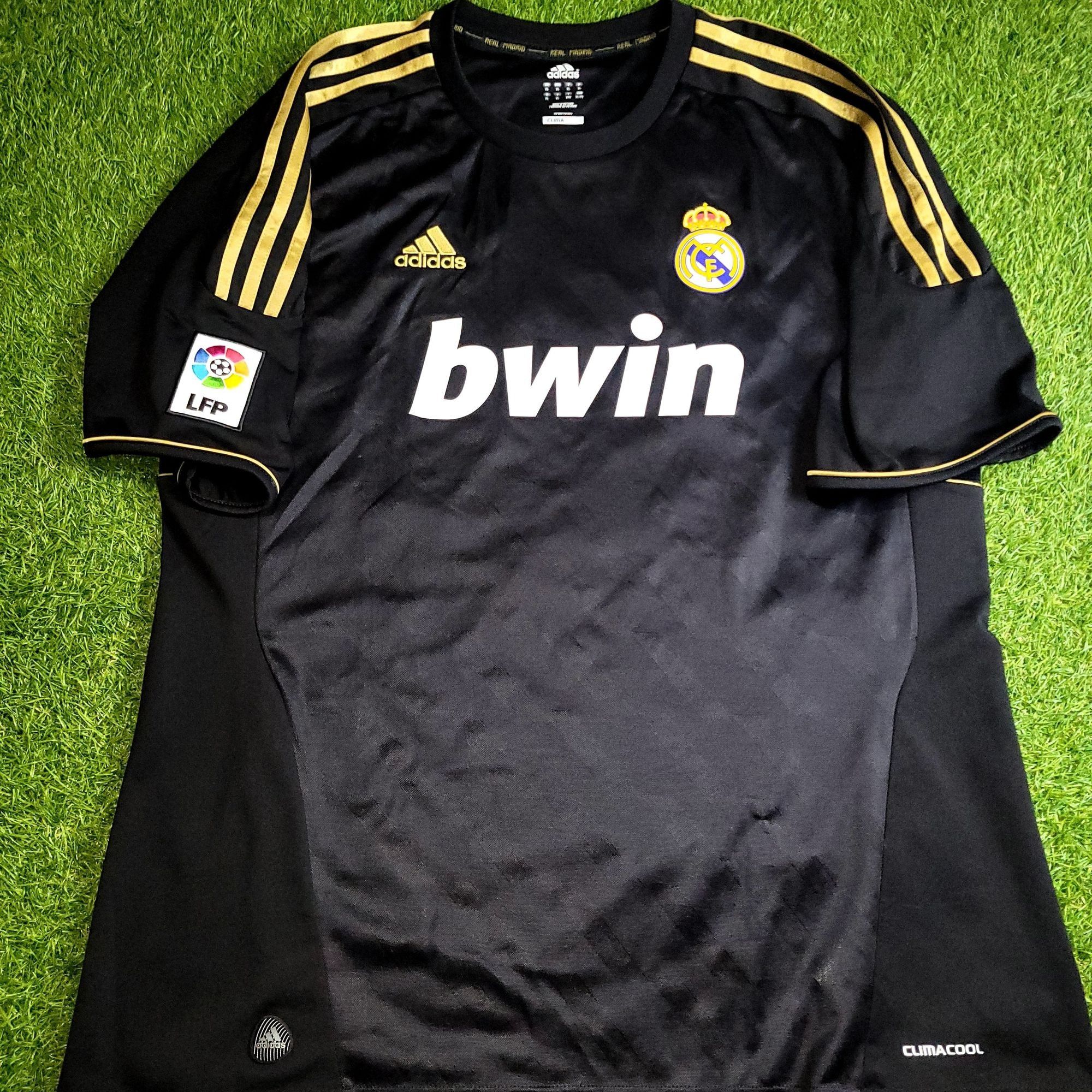 Adidas Ronaldo Real Madrid 2011 2012 Away Soccer Jersey XL Size US XL / EU 56 / 4 - 2 Thumbnail