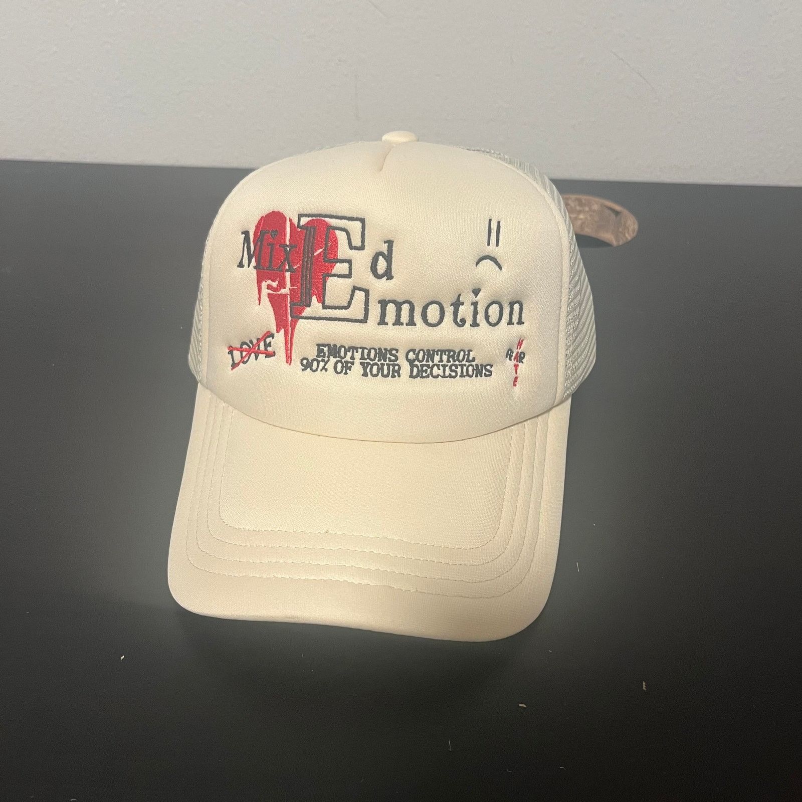 & Other Stories Mixed Emotion Cream and Red Trucker Hat Size ONE SIZE - 1 Thumbnail