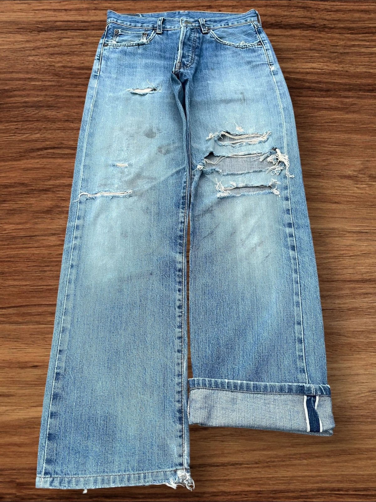 Japanese Brand × Jun Takahashi Vintage Japanese Blue Washed Buttonfly Ripped Selvedge Jeans Size US 30 / EU 46 - 2 Thumbnail