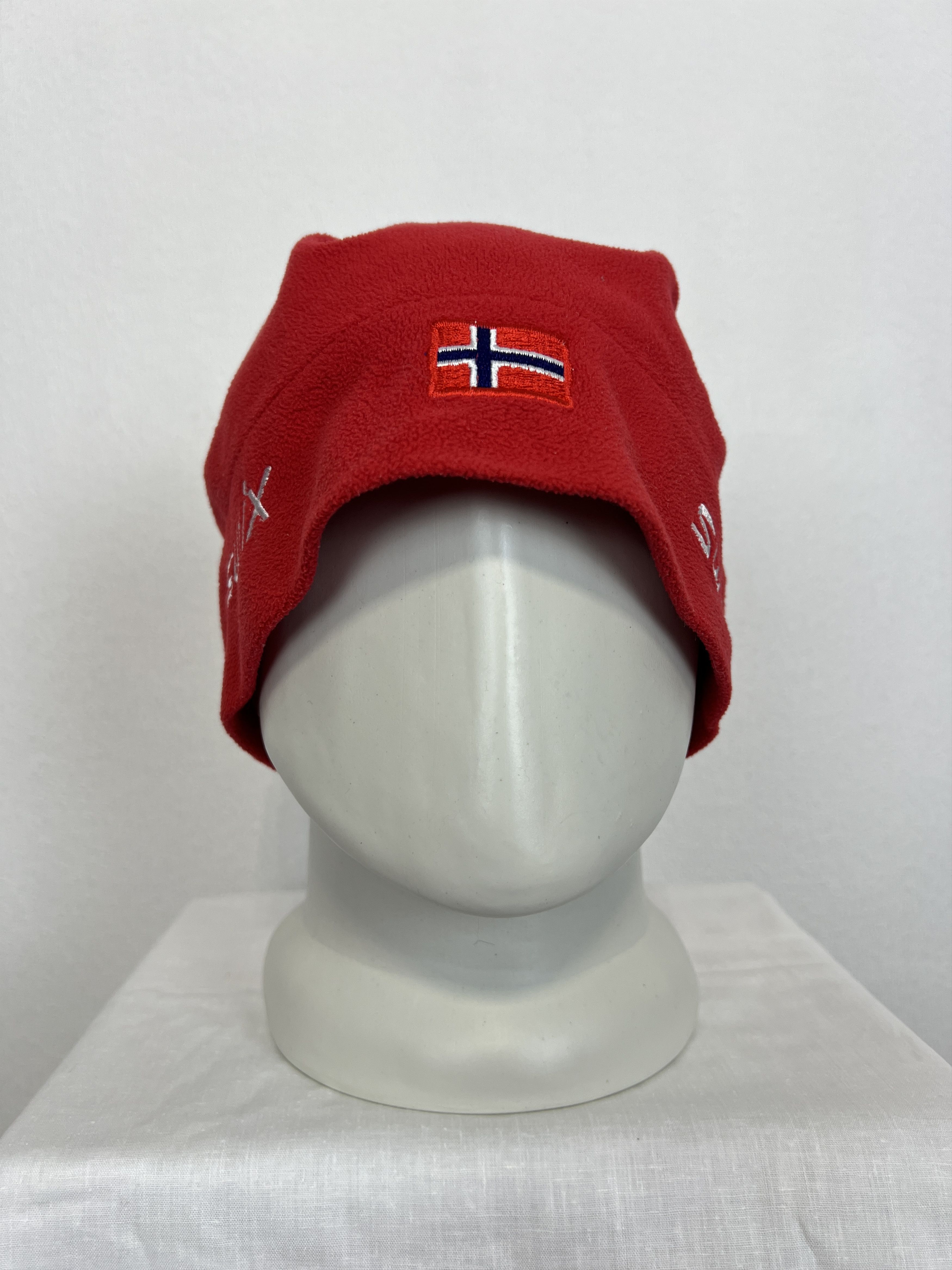Vintage Swix Beanie Hat Ski Cap Red Biathlon Lined Norway Flag Sport Size ONE SIZE - 1 Thumbnail