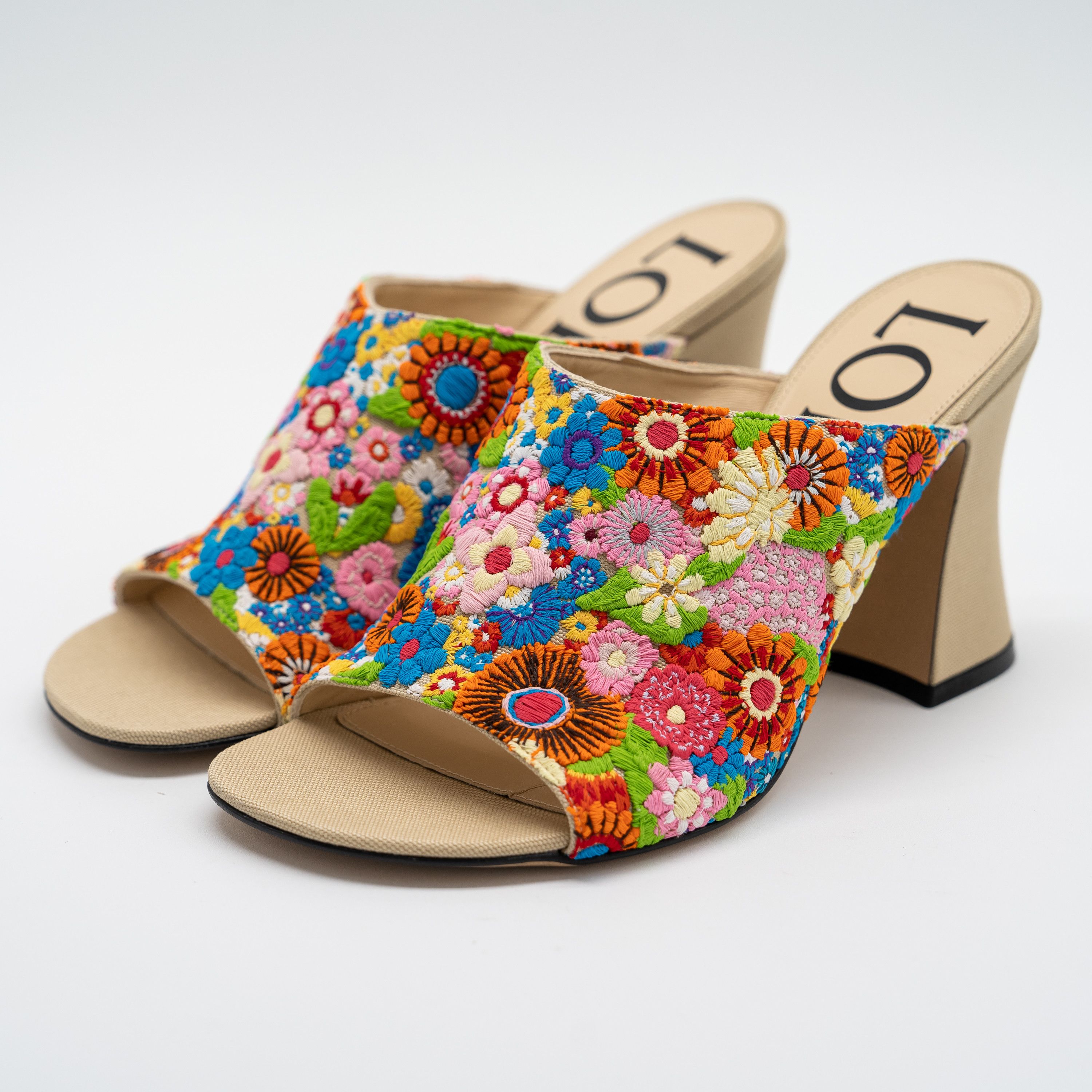 Loewe Loewe Calle Floral Embroidered Open Mule Sandals Size US 8 / IT 38 - 1 Thumbnail