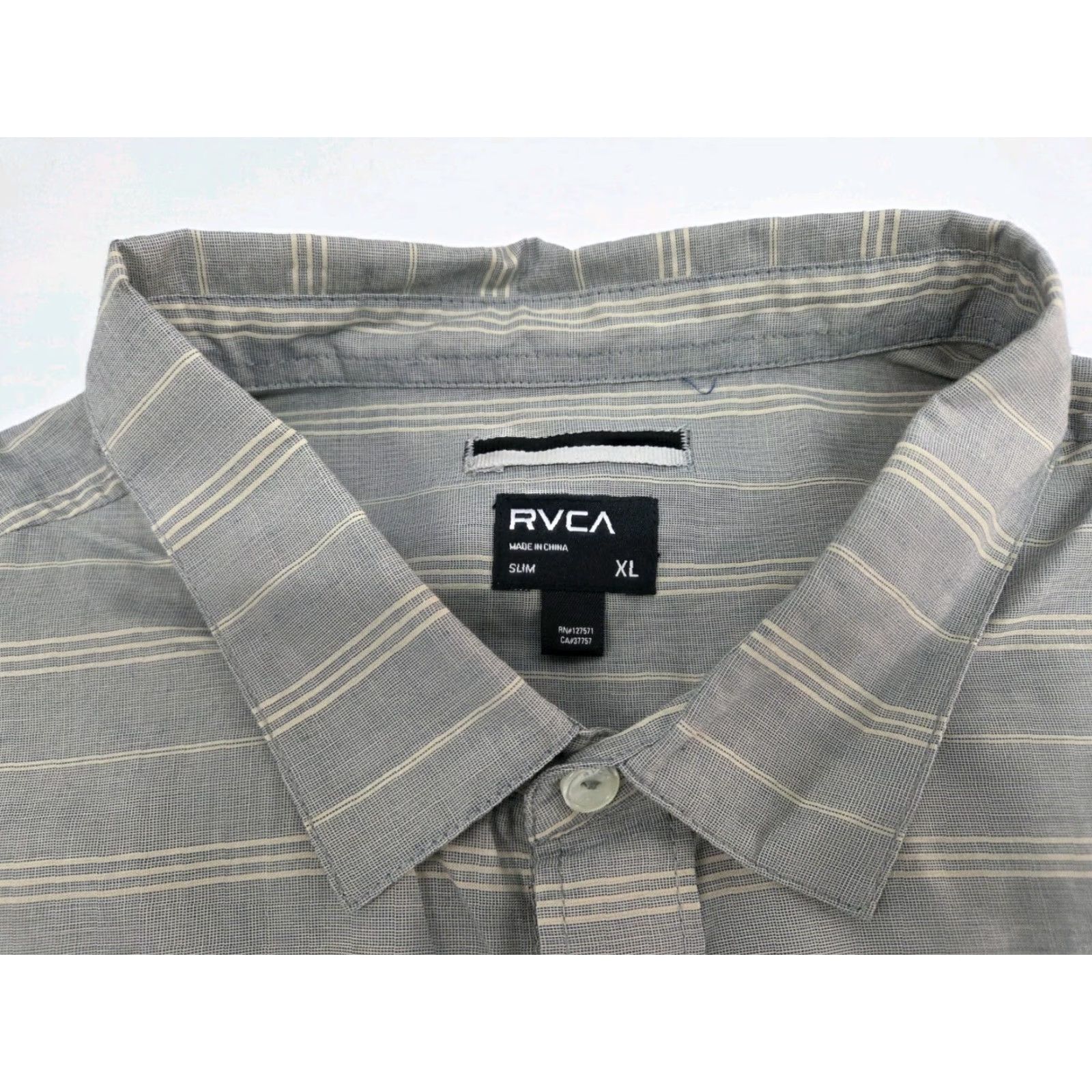 RVCA RVCA Mens Short Sleeve Button Up Shirt Slim Pocket Beige/Grey Striped XL Size US XL / EU 56 / 4 - 2 Thumbnail